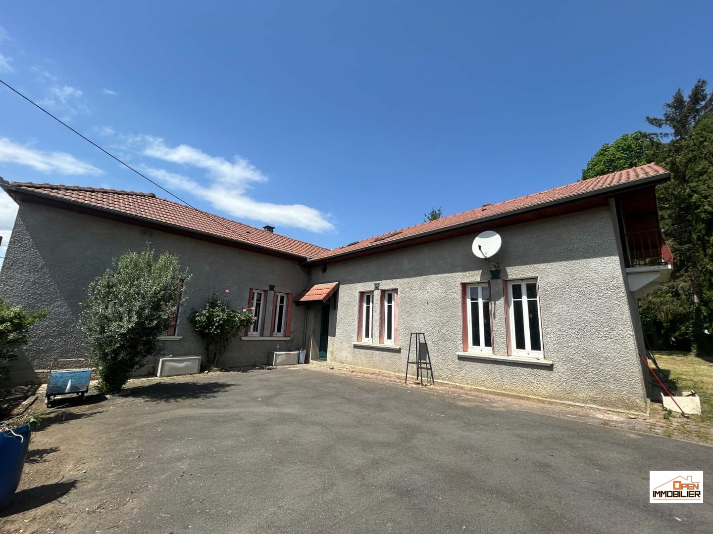 CORPS DE FERME