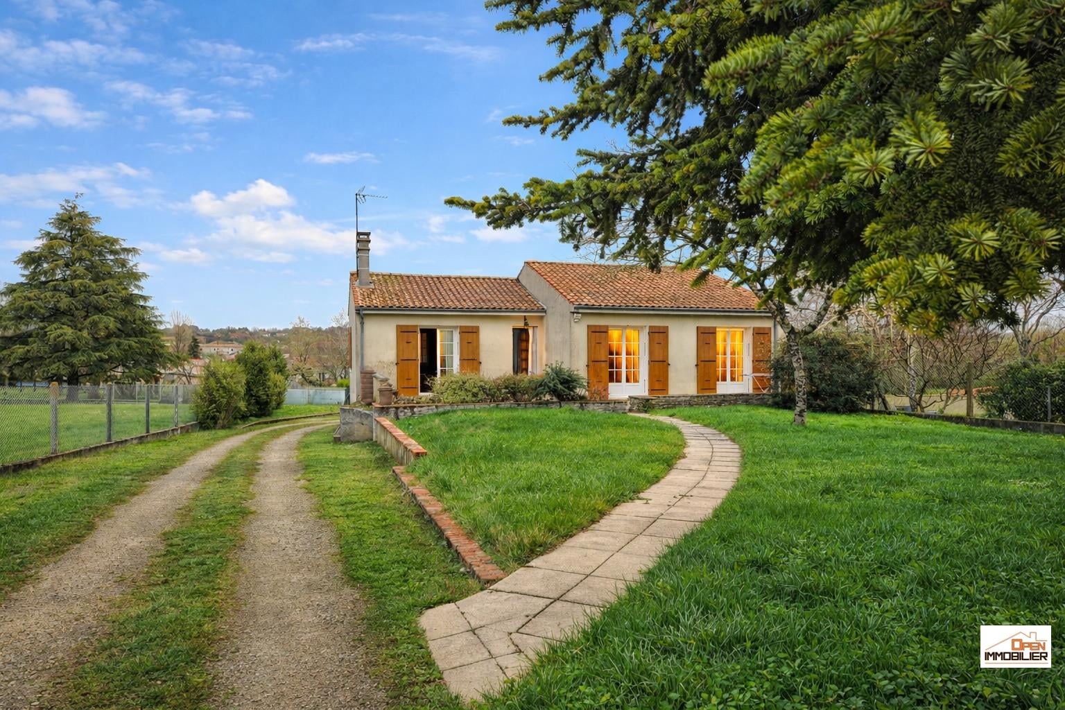 Maison de plain-pied sur sous-sol