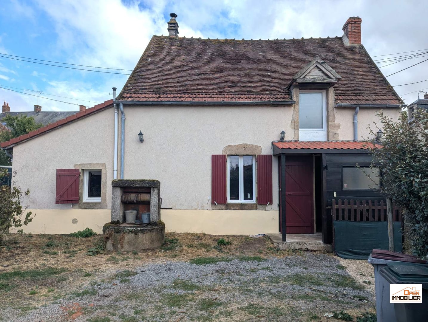 Maison de bourg avec grange ! - Urciers