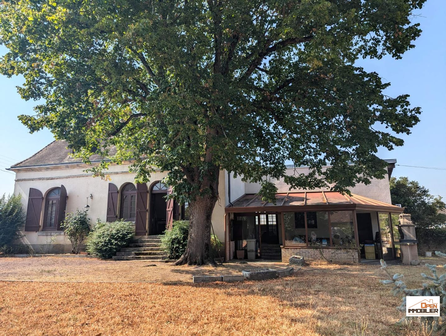 Belle maison de ville avec jardin ! - La Châtre