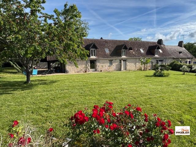 LONGERE 226M² SUR TERRAIN 2762M² - Limeyrat