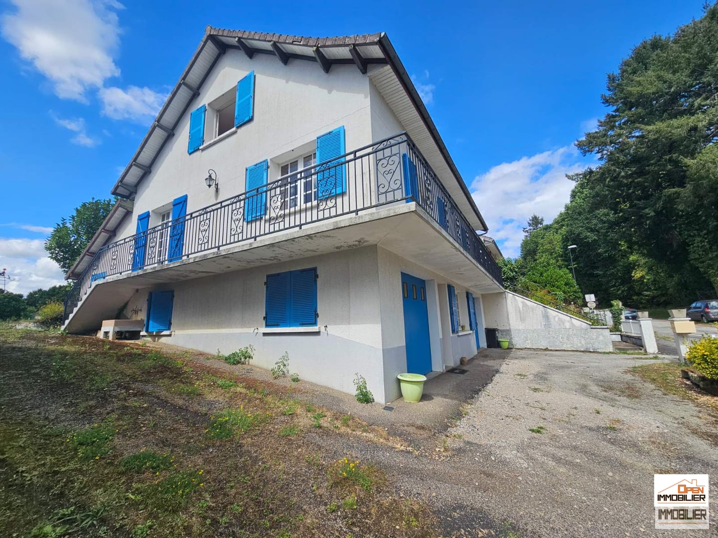 Grande maison lumineuse et proche autoroute A20