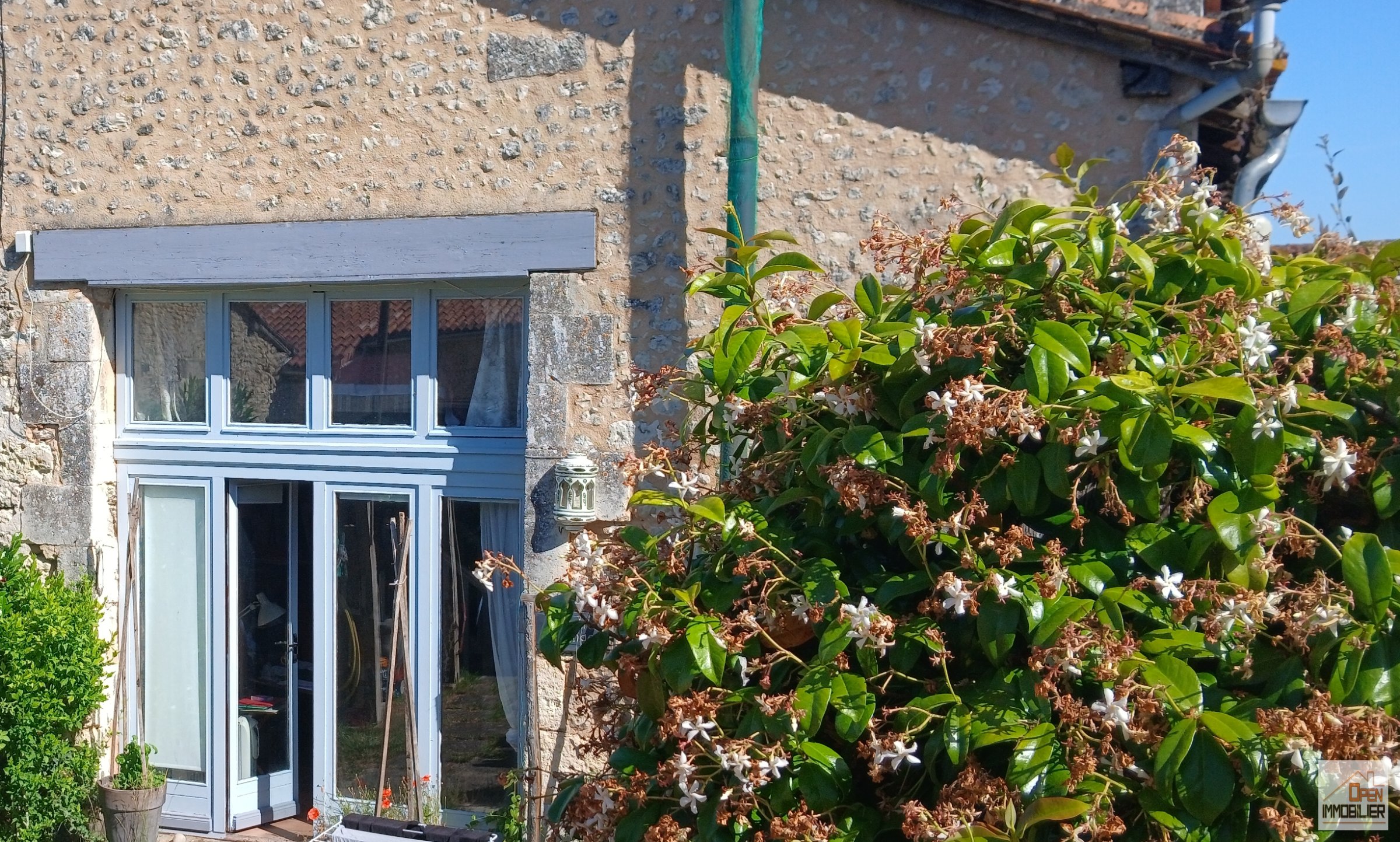 Maison 2 chambres et terrain clos