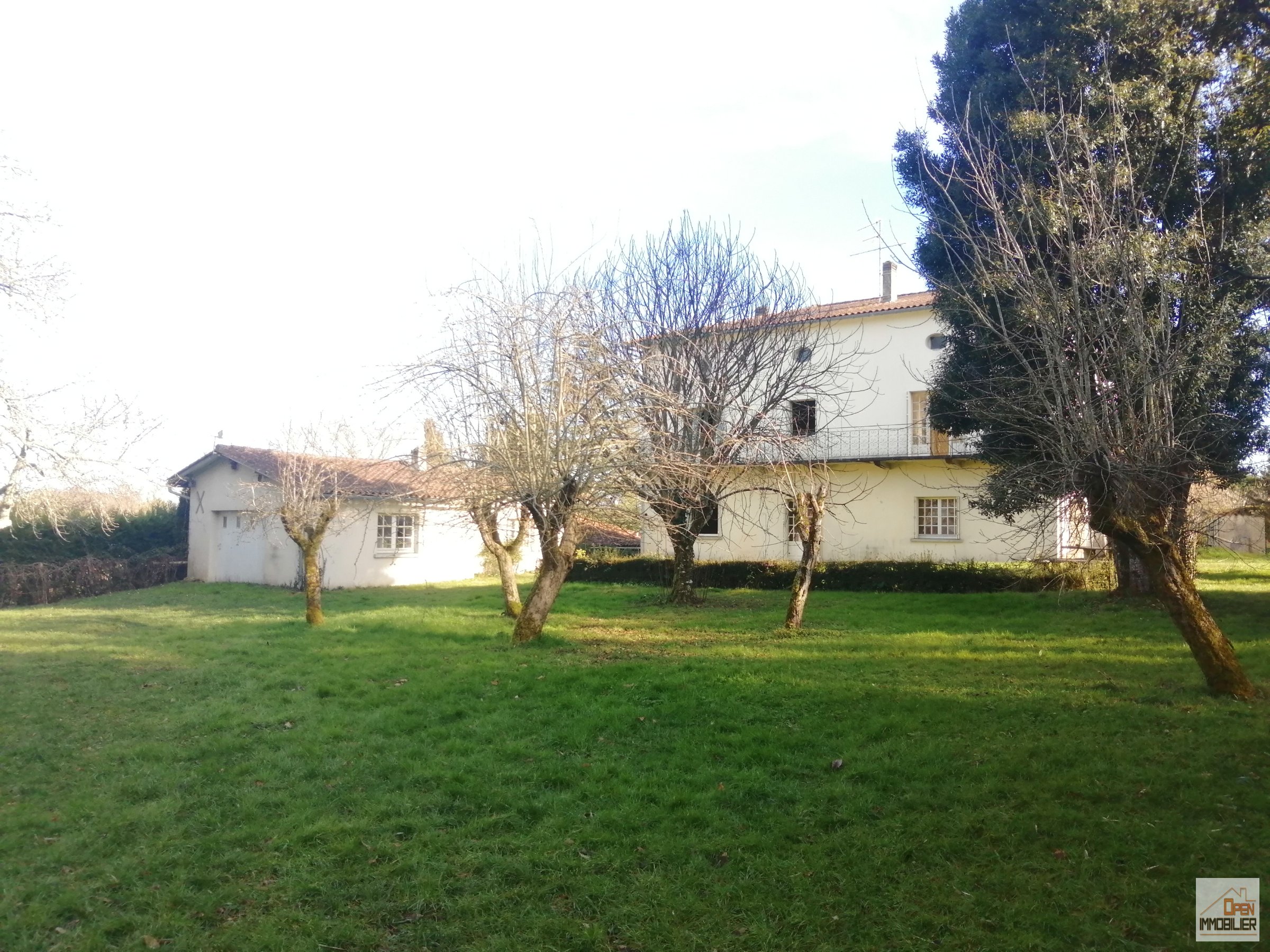 Maison deux logements grand terrain clos - Copie