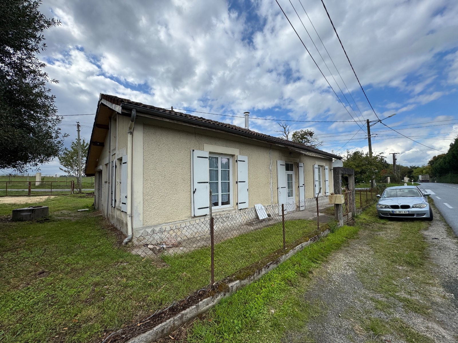 Maison - 64 m² - Hangar - Bois