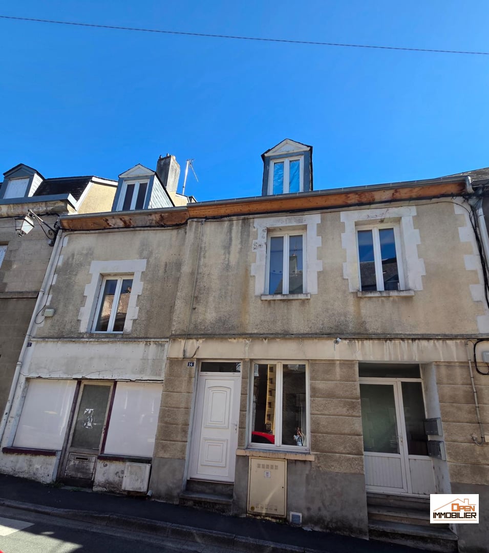 Immeuble de rapport composé de 6 logements et 1 local à La Souterraine