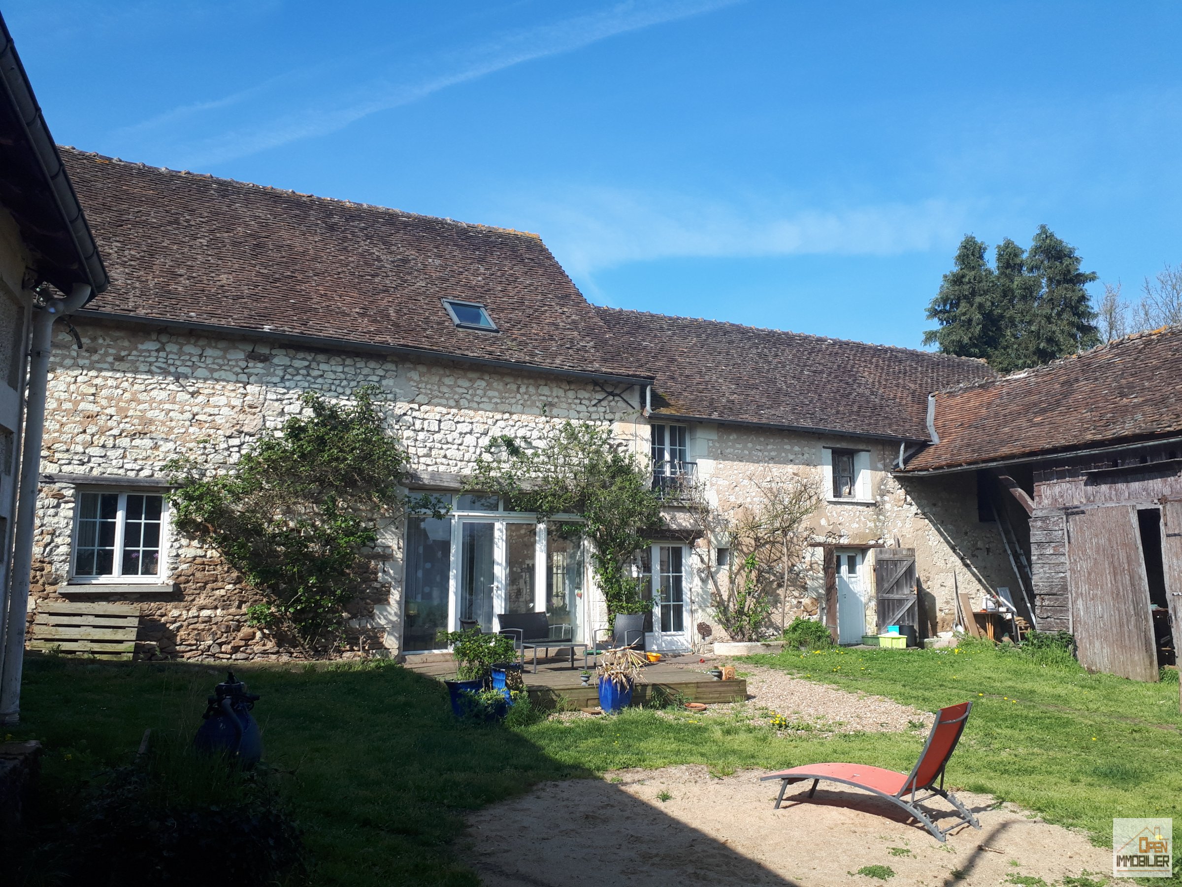 Très belle rénovation 5p 4chs, avec corps de ferme à rénover
