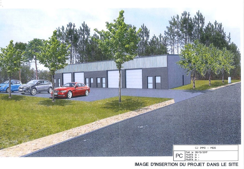 LOCAL ACTIVITE MITOYEN 136M² à Mios