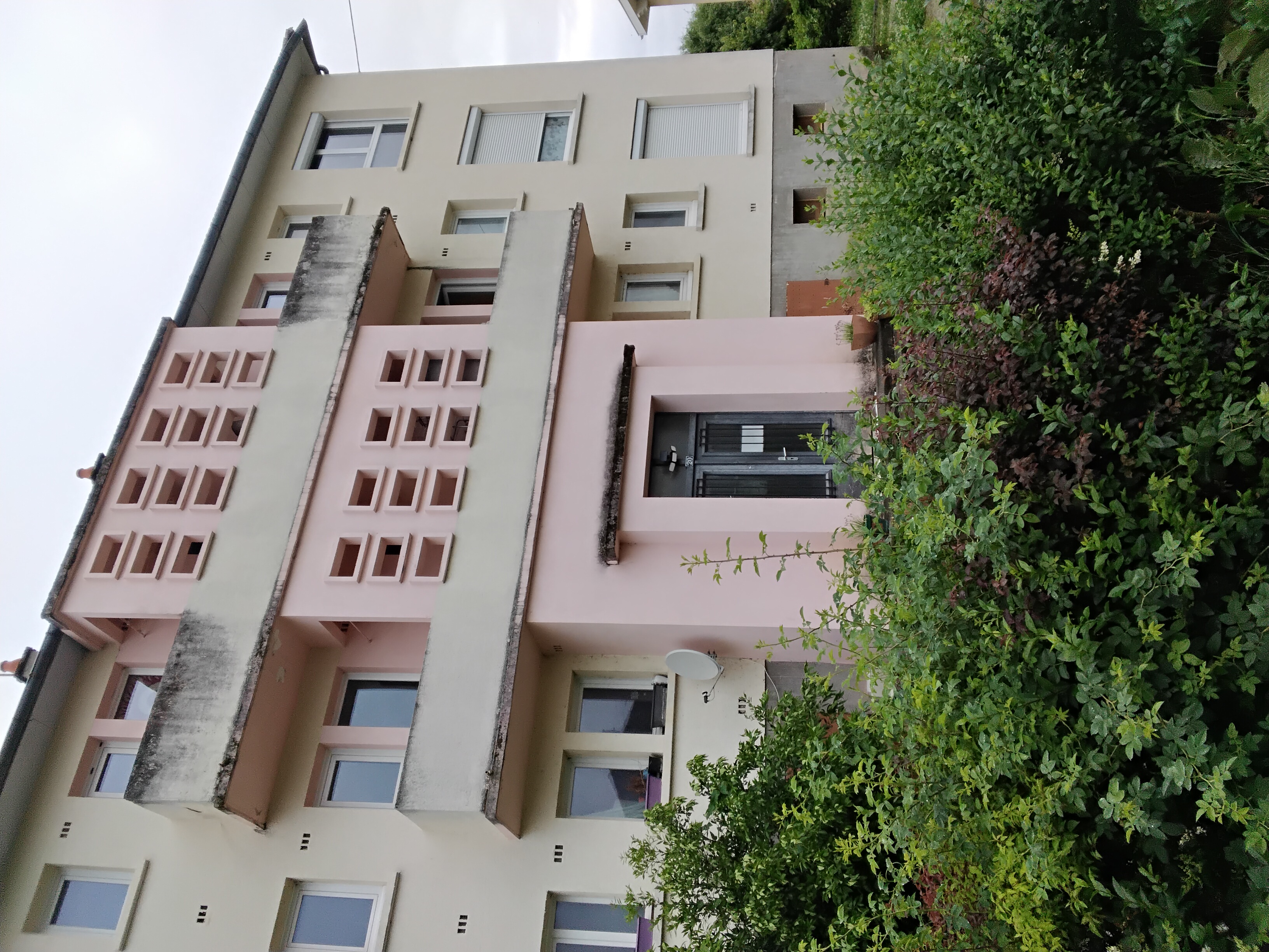 Ensemble de 6 appartements proche centre ville