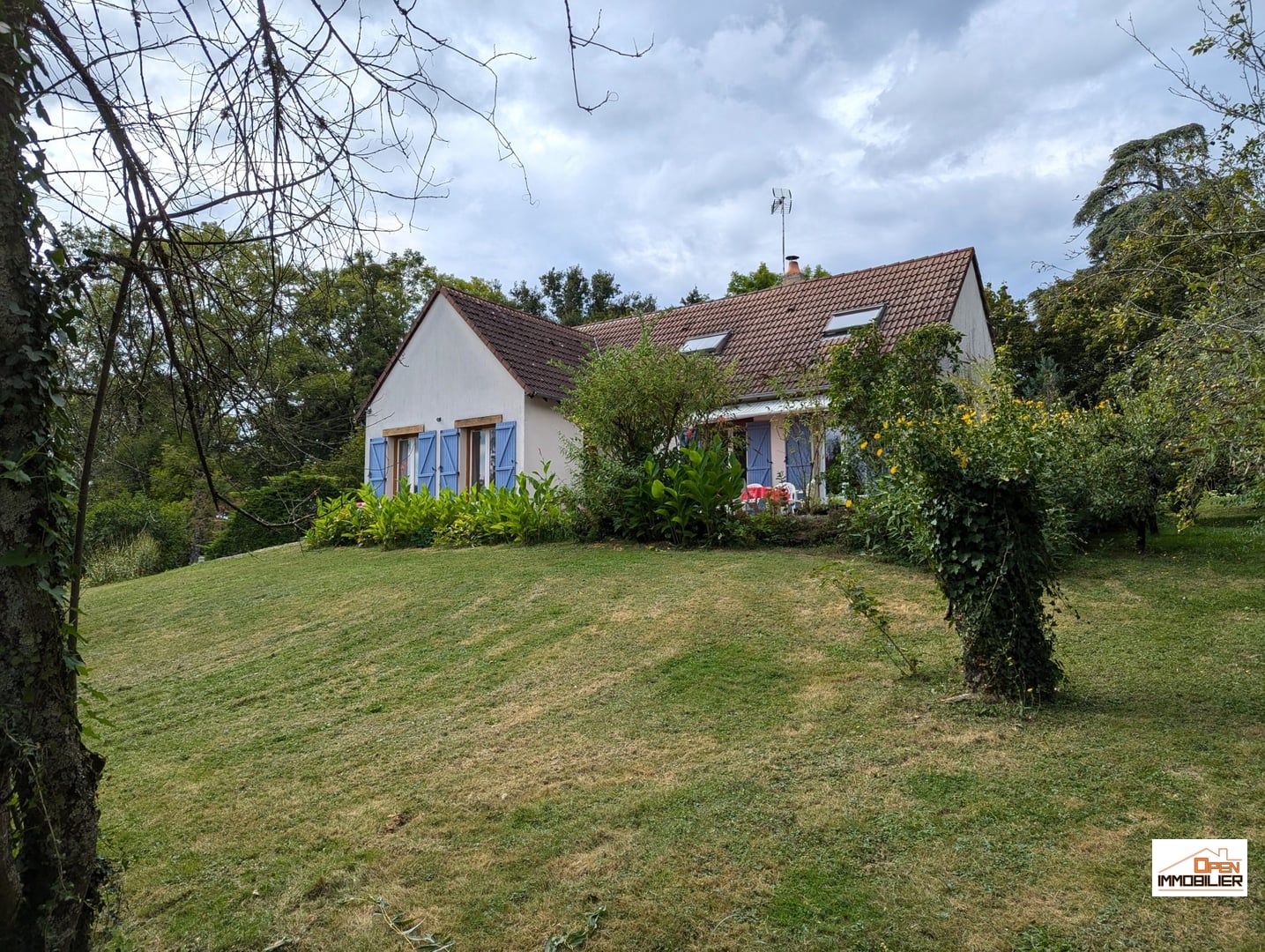 Maison de campagne sur parc arboré !