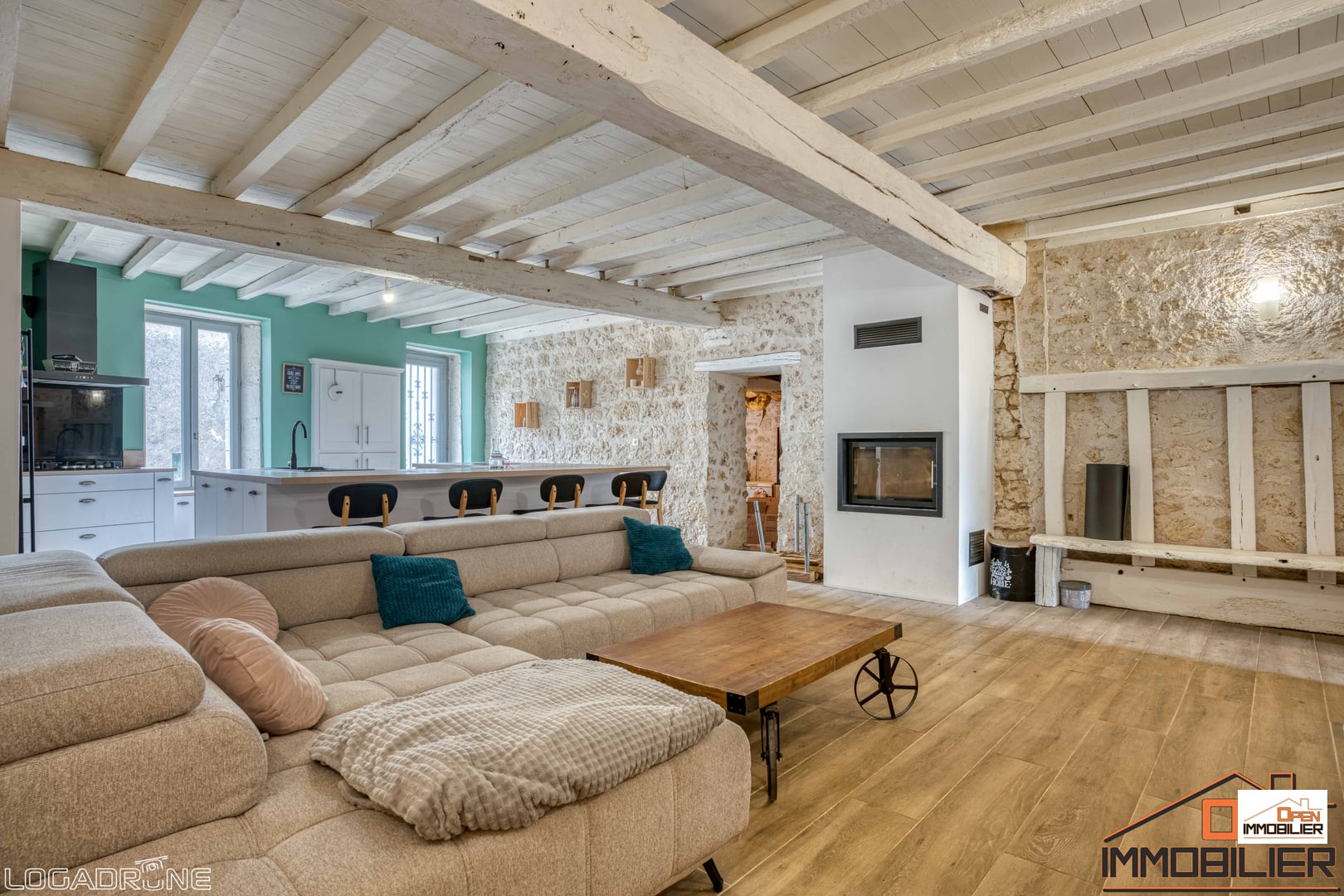 Maison de ville avec garage et jardin