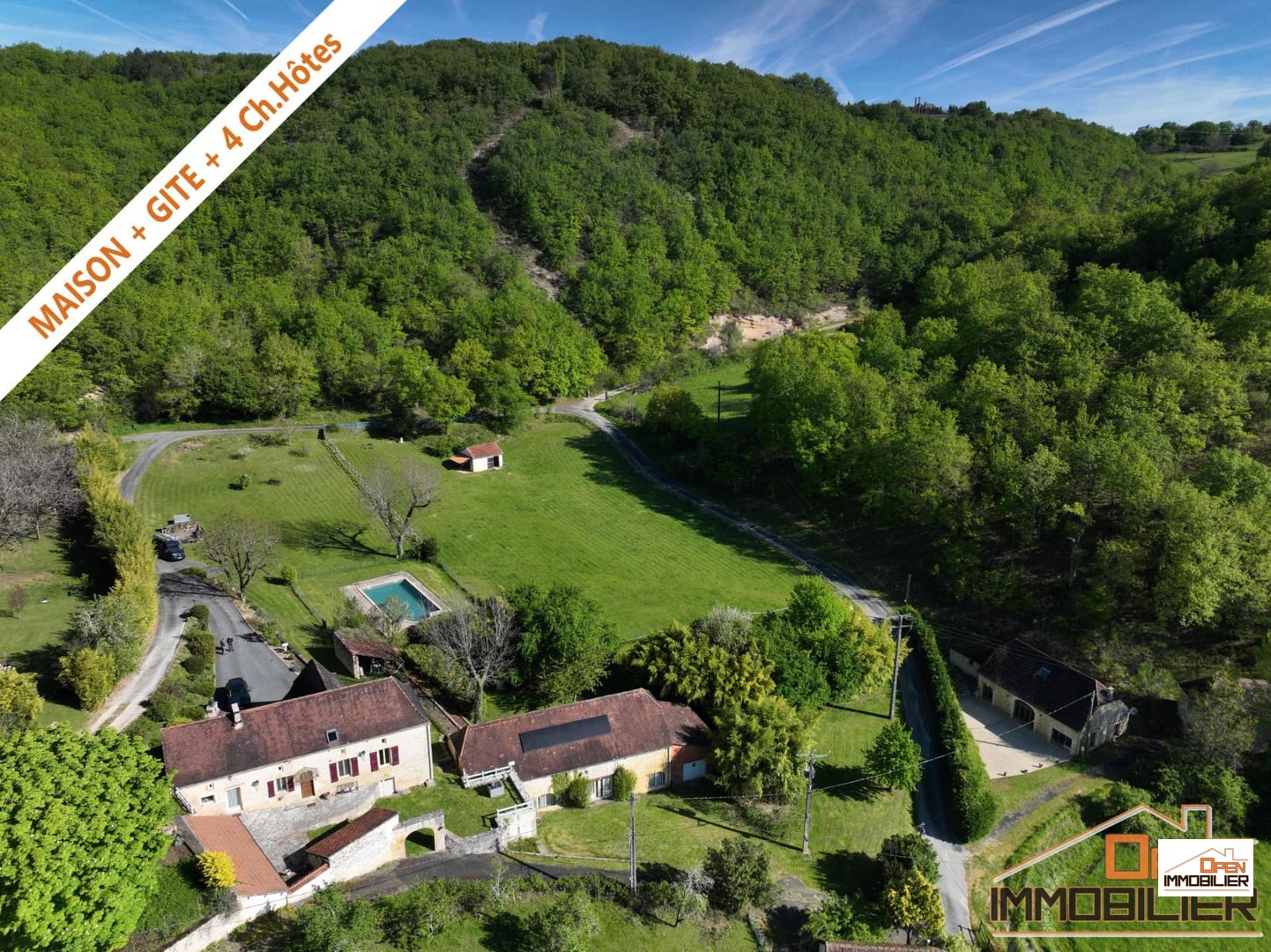 Propriété en pierre 336m², piscine, gîte, chambres d&rsquo;hôtes et 20 hectares de terrain