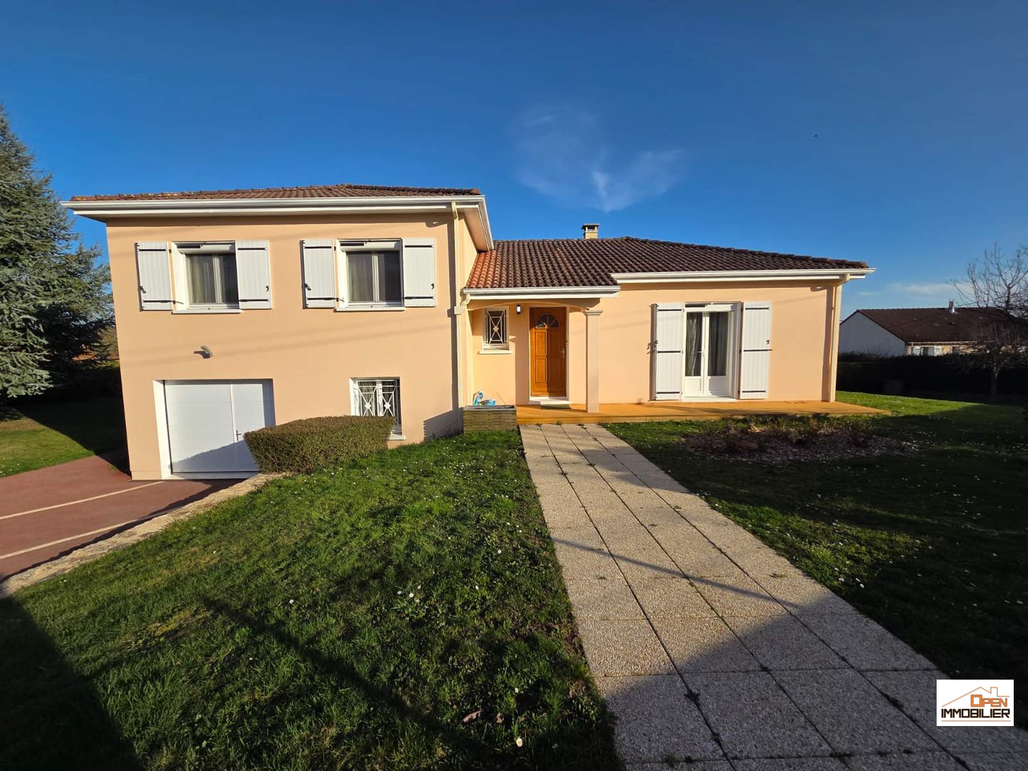 Maison individuelle 3 chambres + garage + terrain clos MARSAC 23210