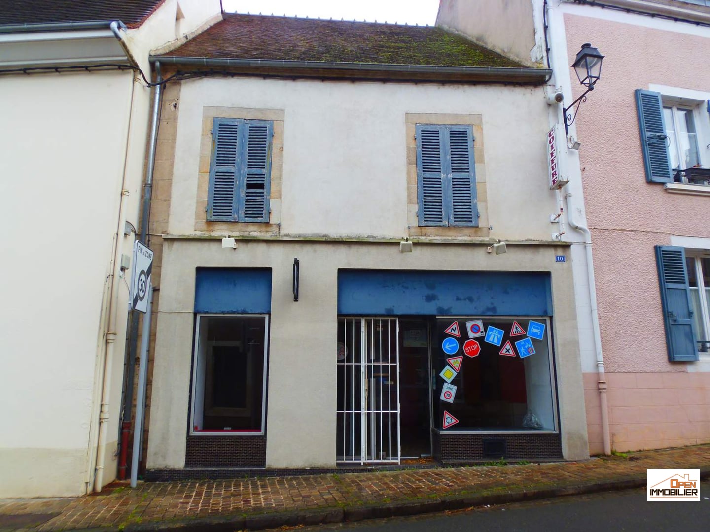 maison de ville avec local commercial
