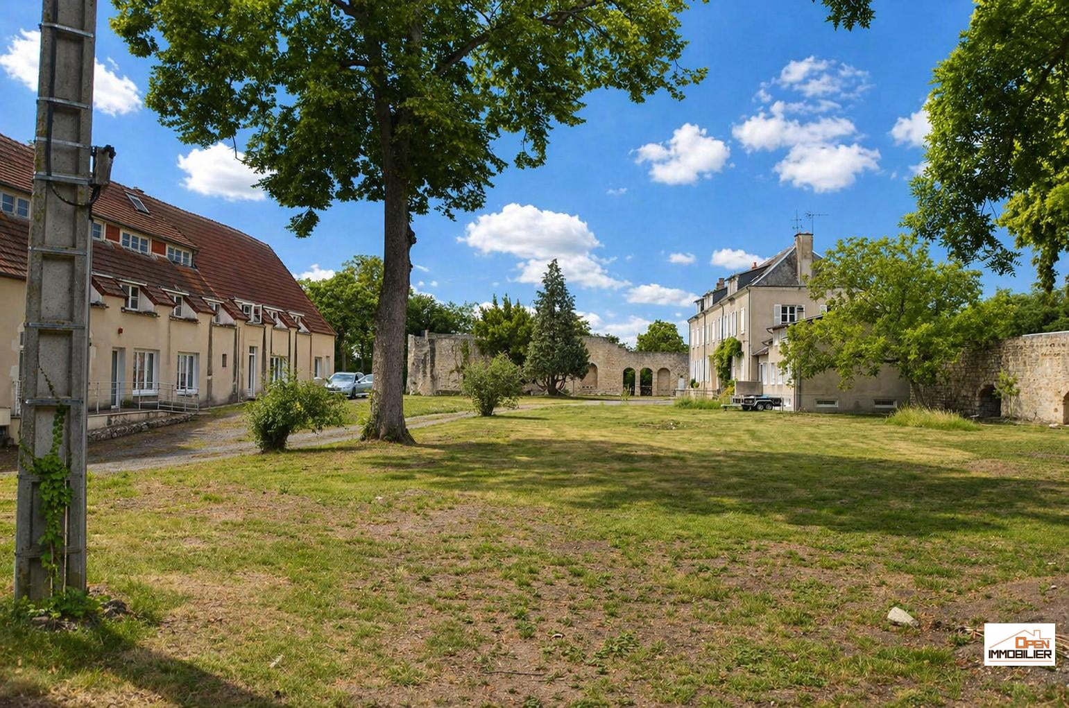 Propriété sur près de 2ha !