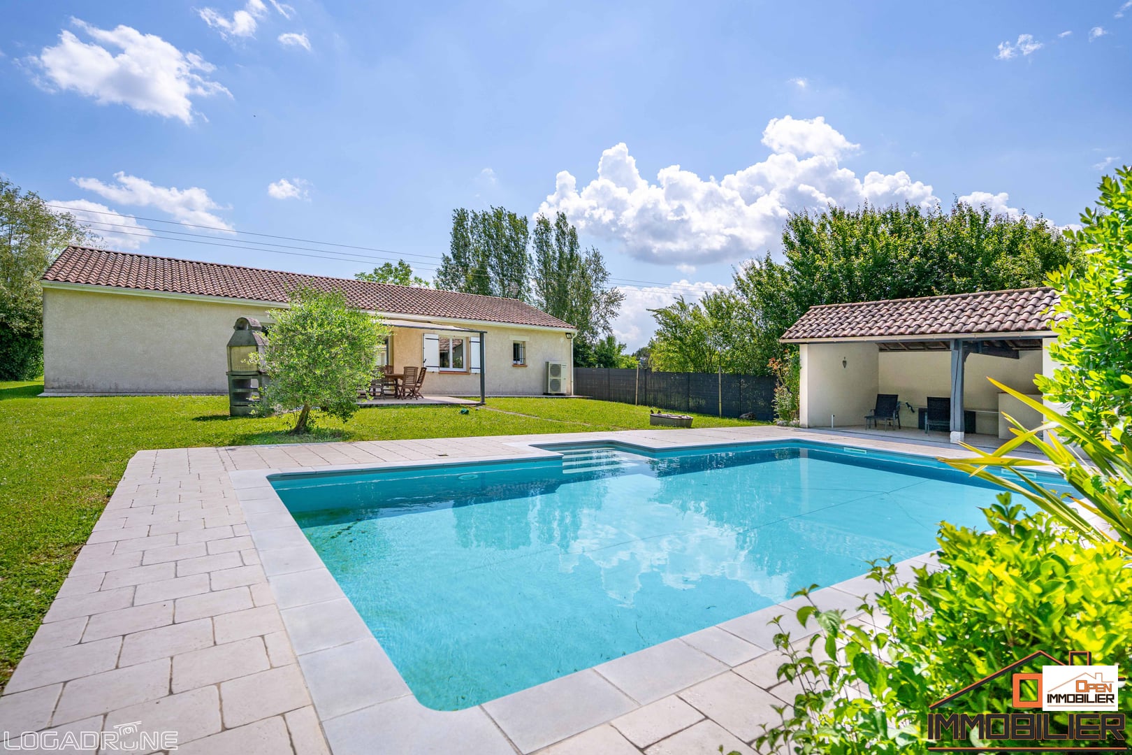 Maison T5 de plain-pied avec piscine à Castelmoron