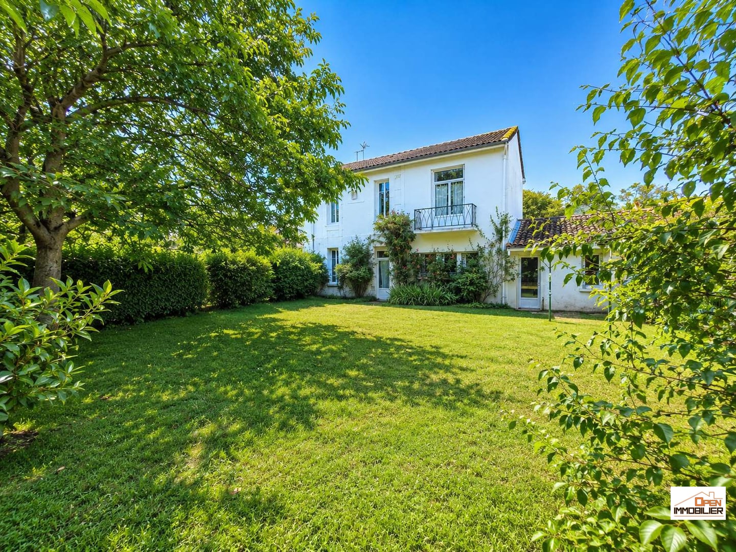 ANGOULEME (16000) Maison Ancienne T5 avec garage et jardin