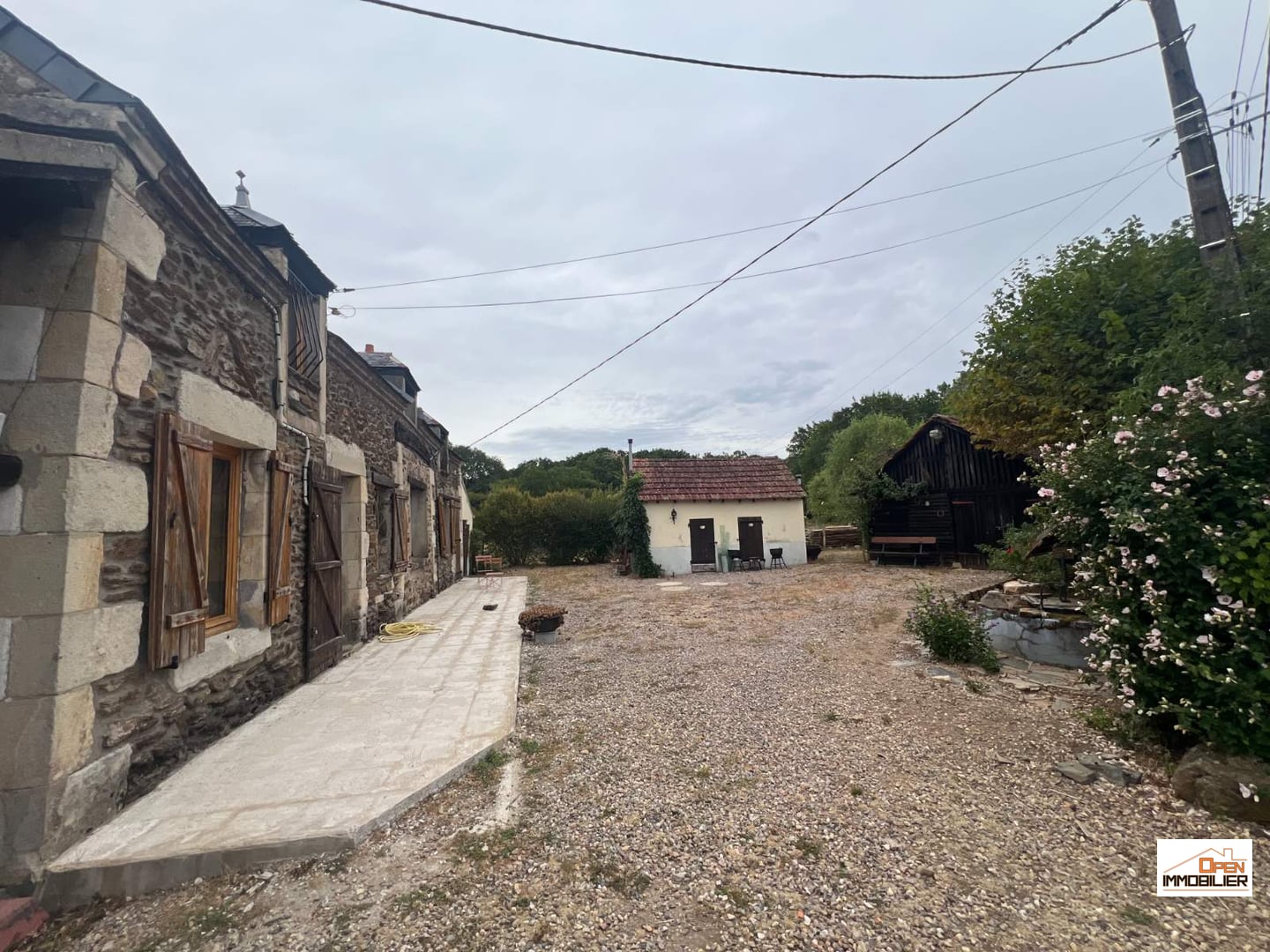 Maison de campagne : Longère rénovée au calme, à proximité de Châteaumeillant - Saint-Saturnin