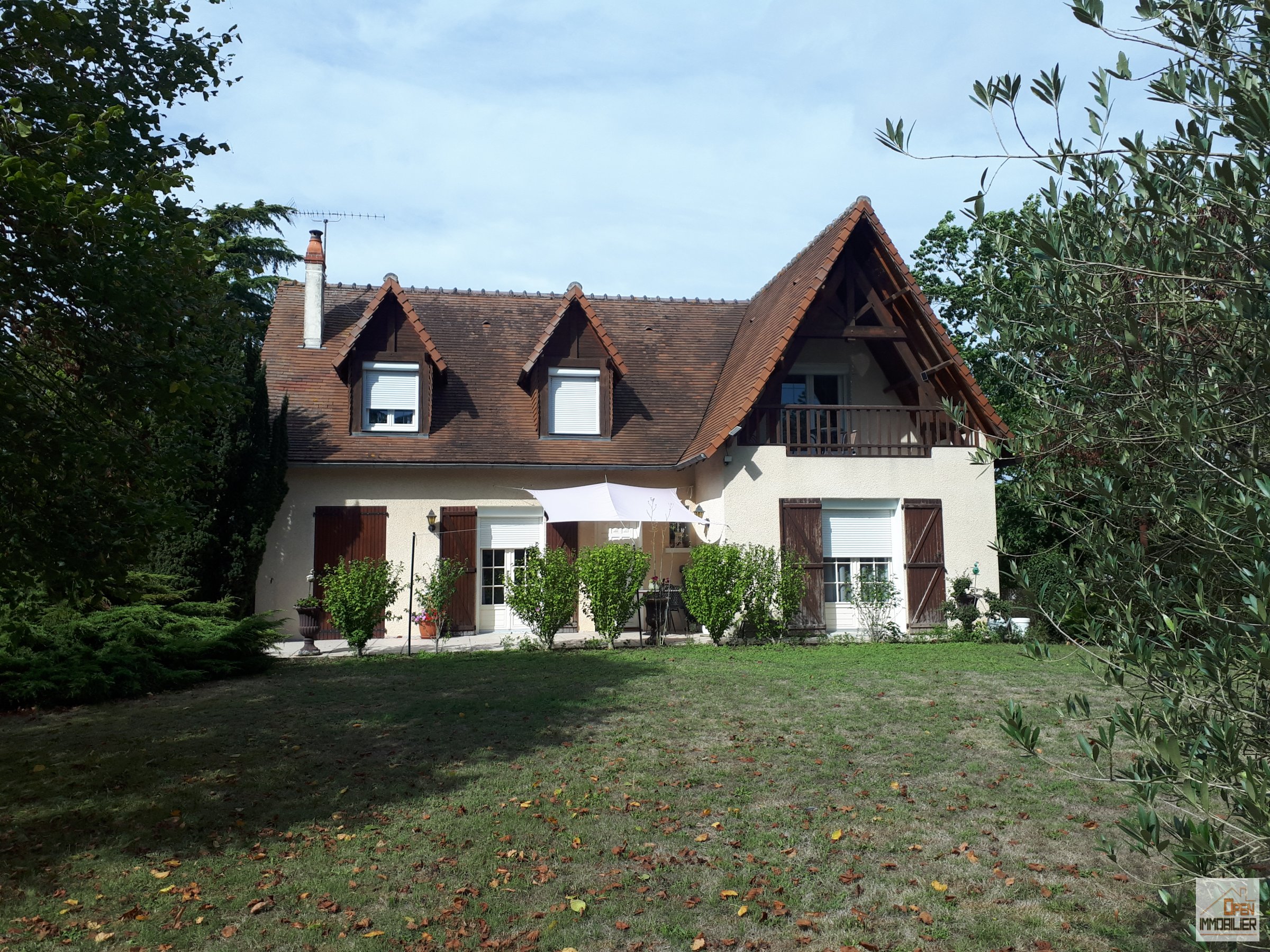 Très belle maison tout confort avec jardin arboré - Availles-en-Châtellerault