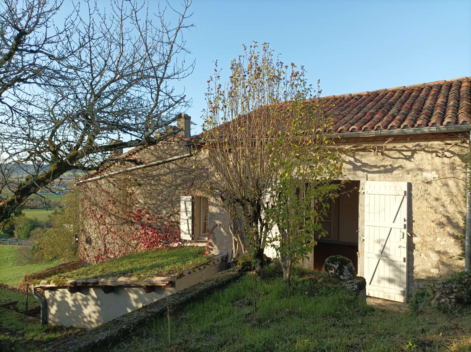 Maison de ville superbe vue campagne