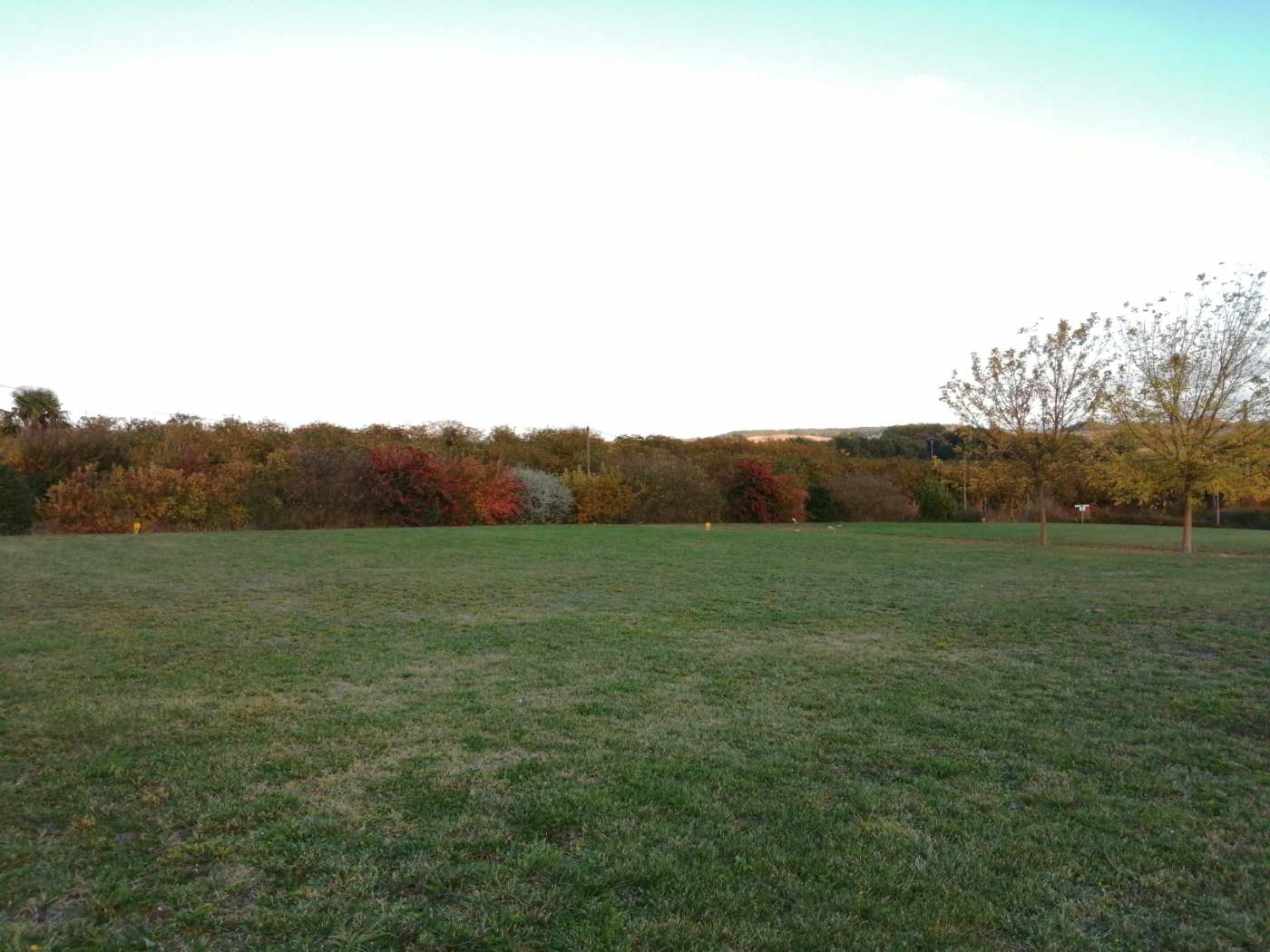 Terrain viabilisé 923 m² belle orientation