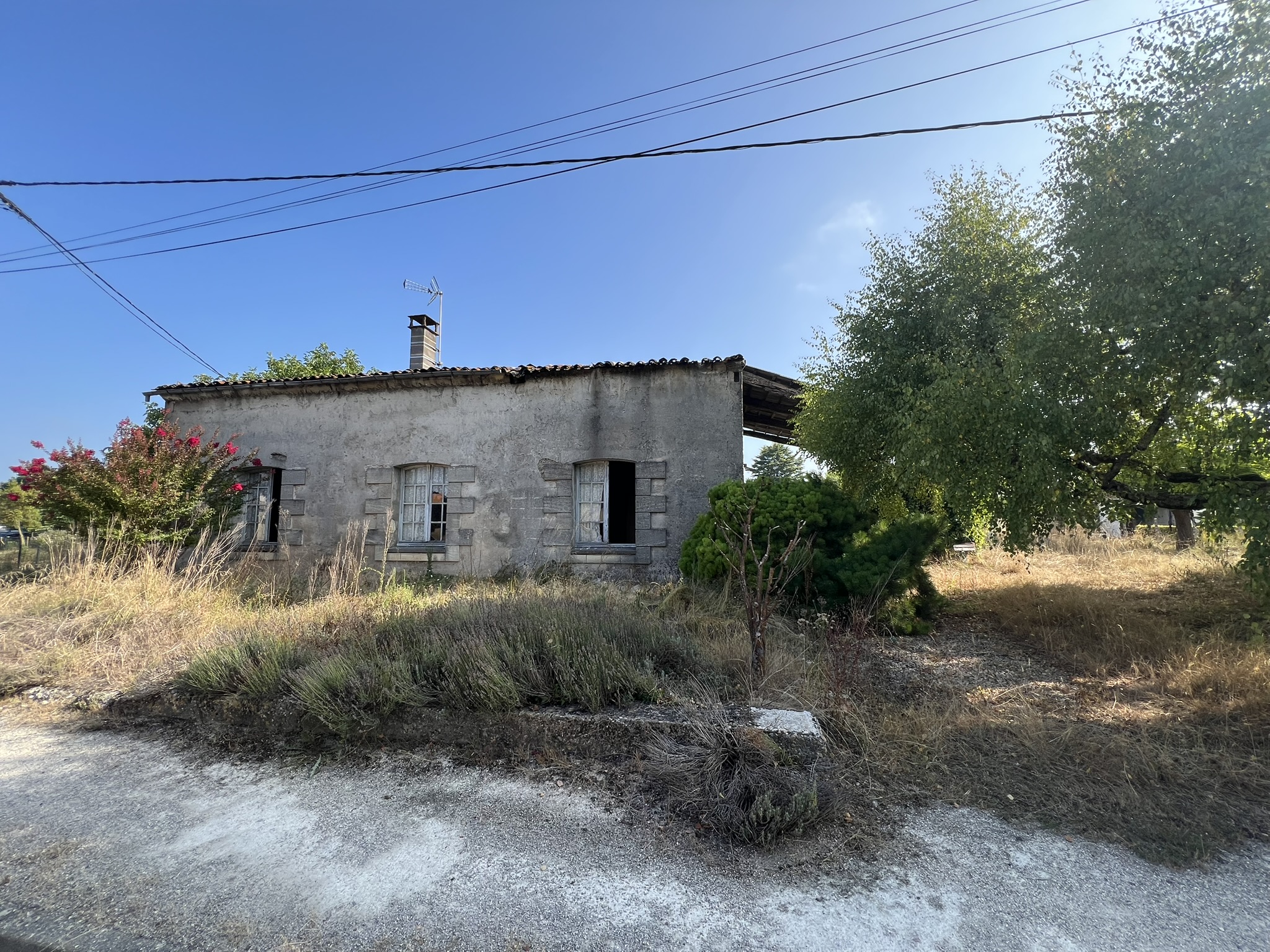 Maison à rénover + terrain à bâtir