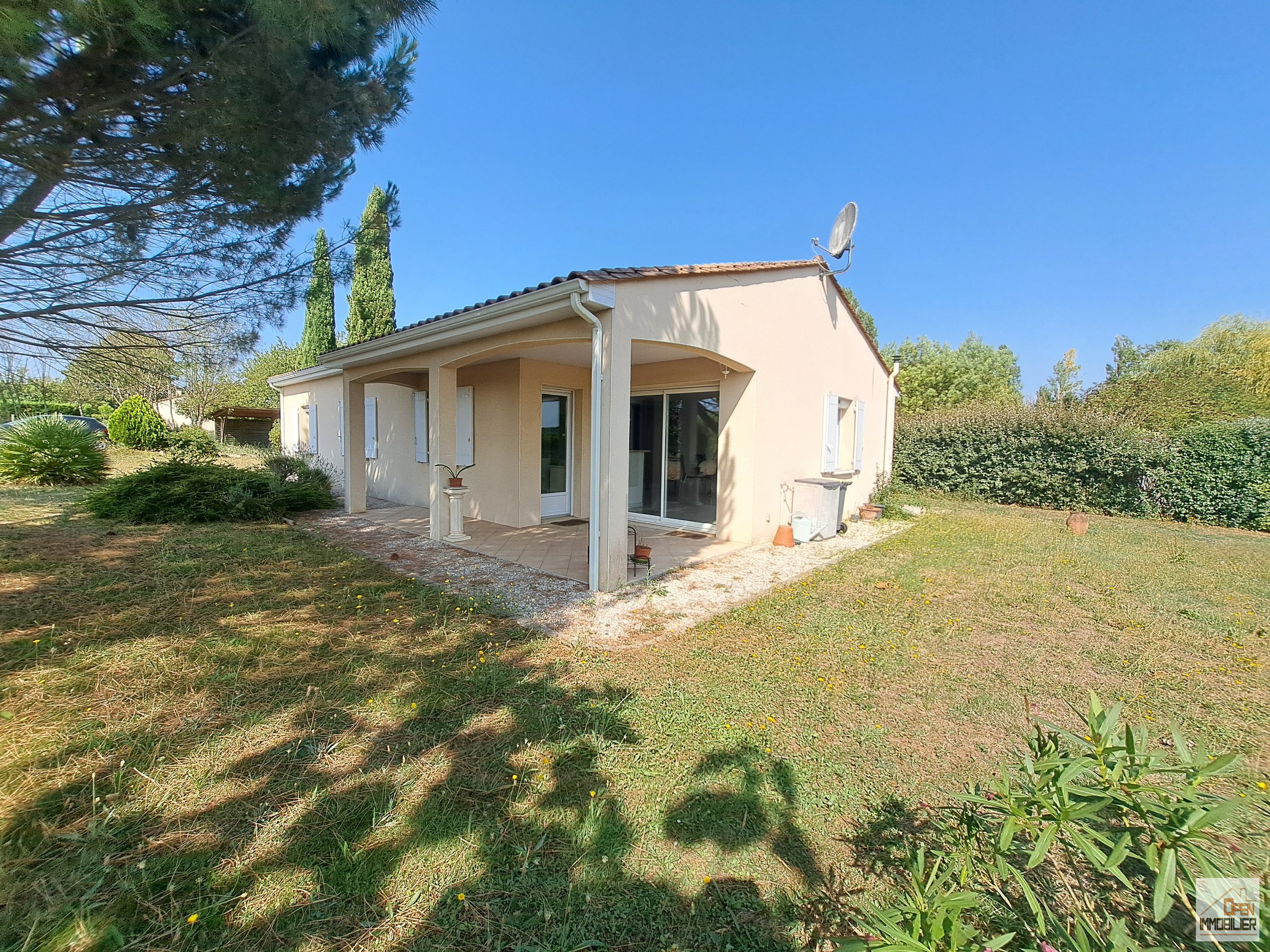 Maison de plain-pied – 112 m² – 6 pièces