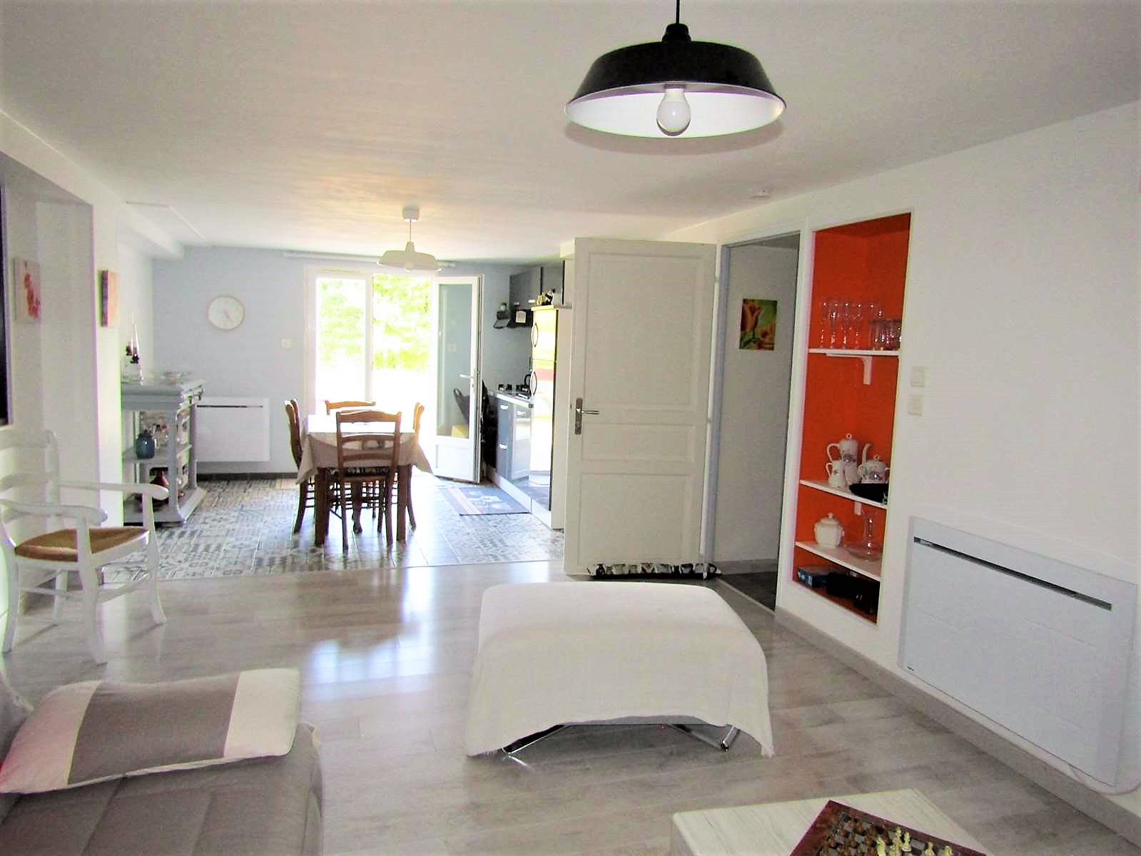 Photo 3 - DOUZAT 16290-Appartement meublé T3 en rez de chaussée