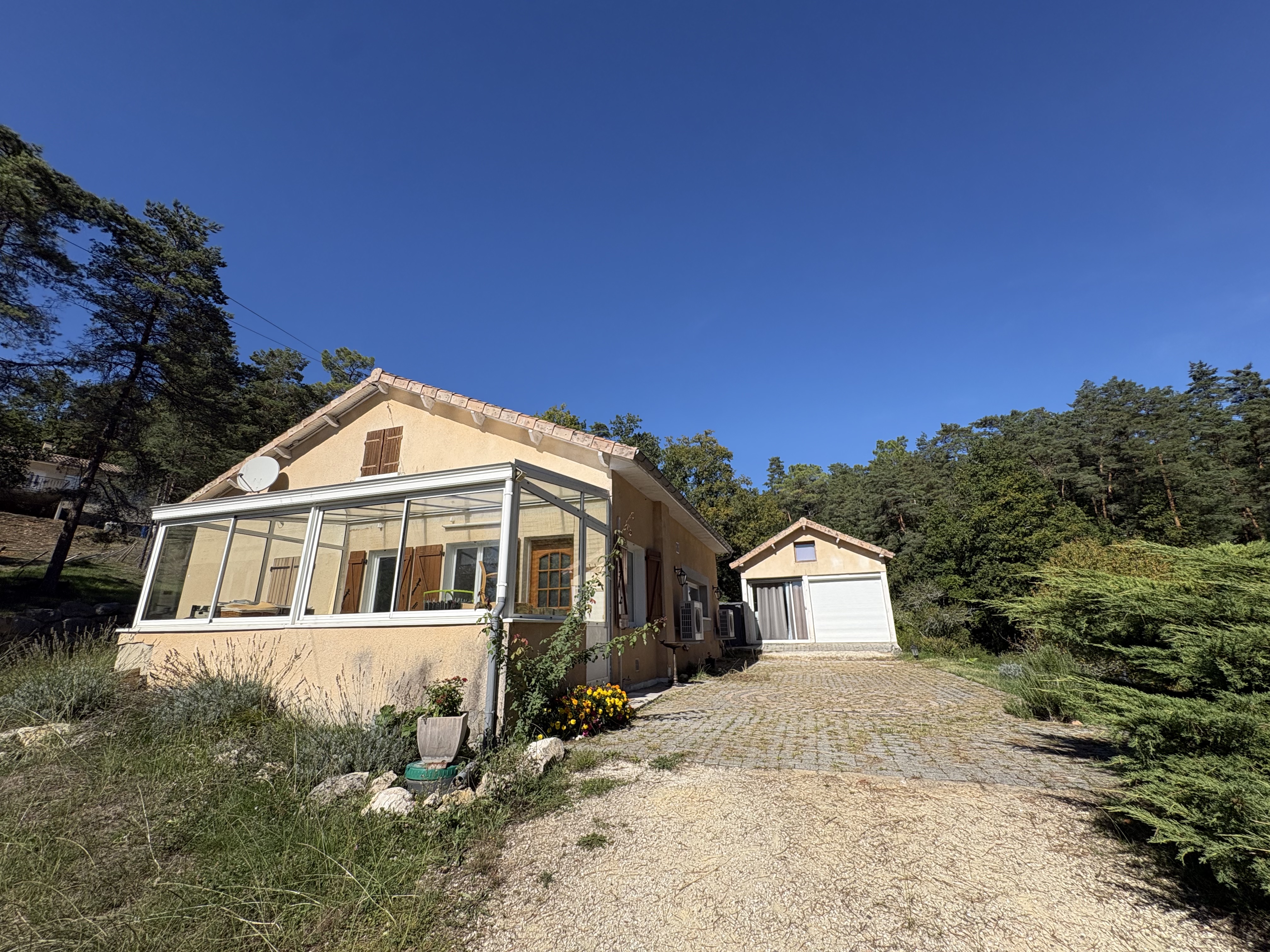 Photo 11 - Maison avec studio et piscine