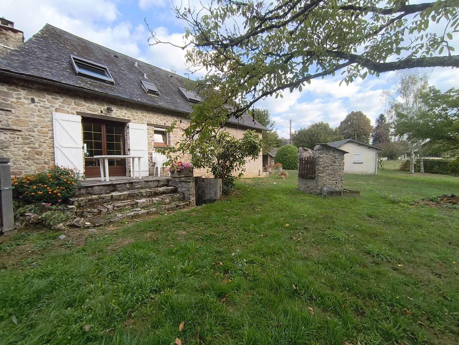 Photo 2 - Propriété familiale avec parc arboré – Estivaux