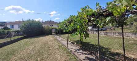 Photo 5 - Maison traditionnelle avec garage et terrain 1085m2