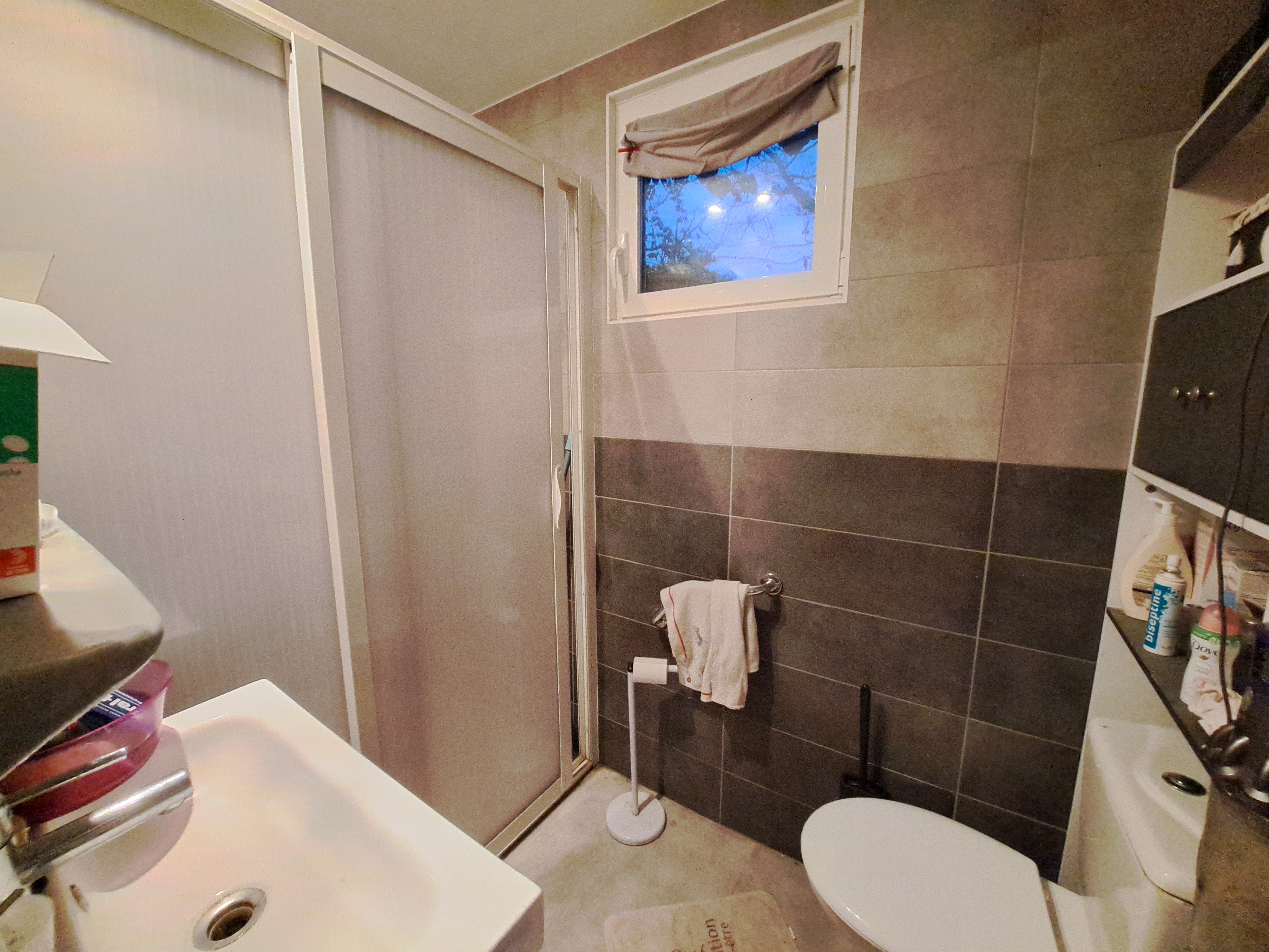 Photo 14 - Maison avec garage attenant, véranda et grange – 175 m² – 6 pièces