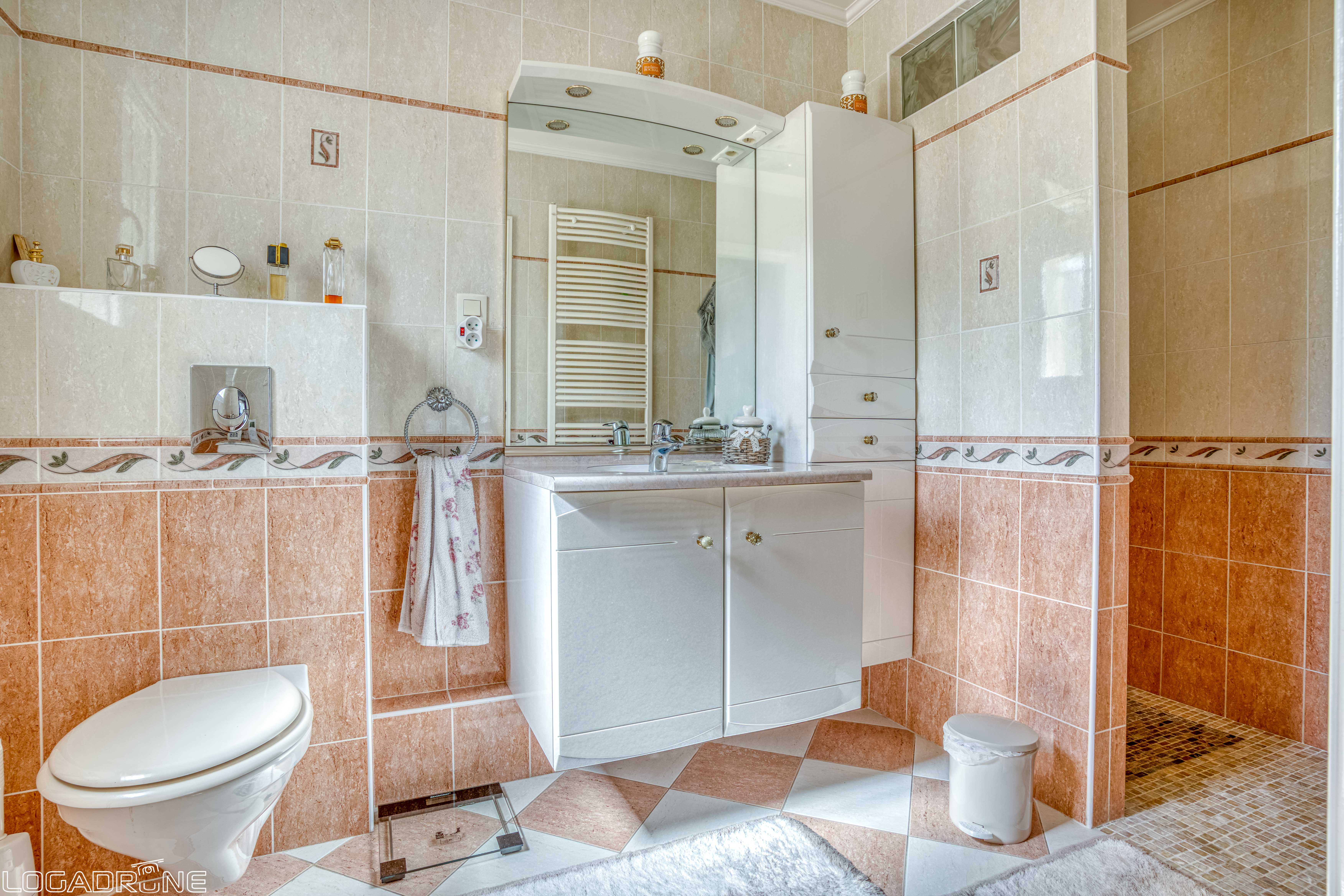 Photo 13 - Propriété contemporaine de plain-pied de 178m2 – trois chambres – Cadre privilégié au cœur du Lot-et-Garonne