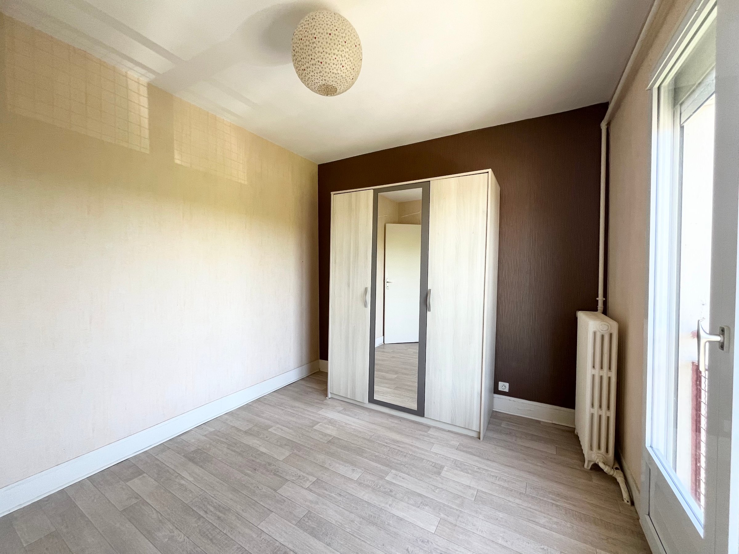Photo 18 - Appartement T3 d&rsquo;environ 73 m² avec garage et parking – Confort et fonctionnalité au rendez-vous !