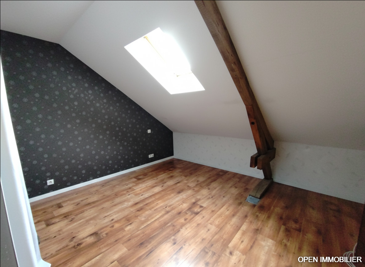 Photo 8 - Saint-Laurent-sur-Gorre : Maison familiale de 176 m² avec local commercial