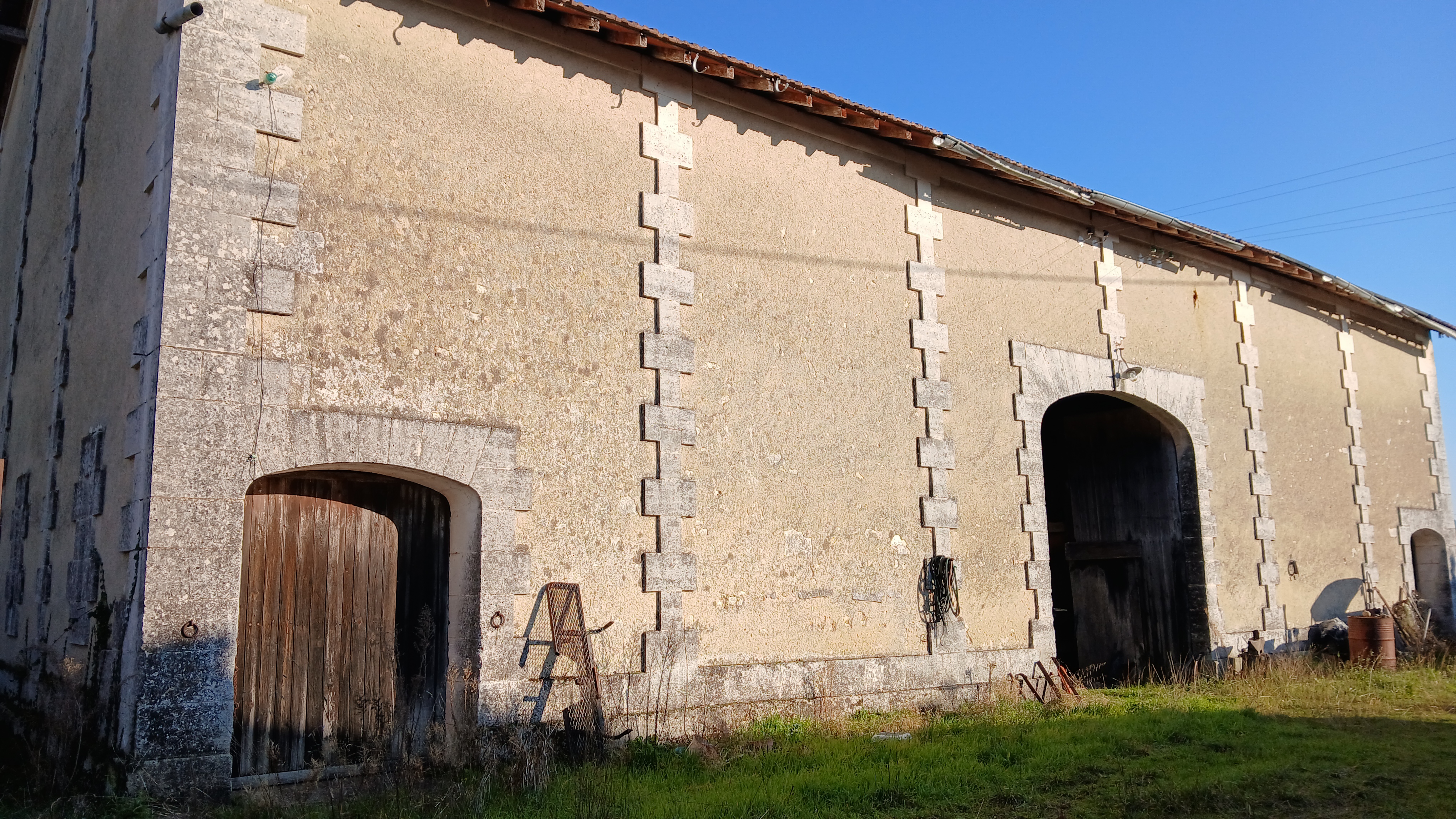 Propriété 22 ha, 2 maisons, étang, ruisseau, sources - Photo 3