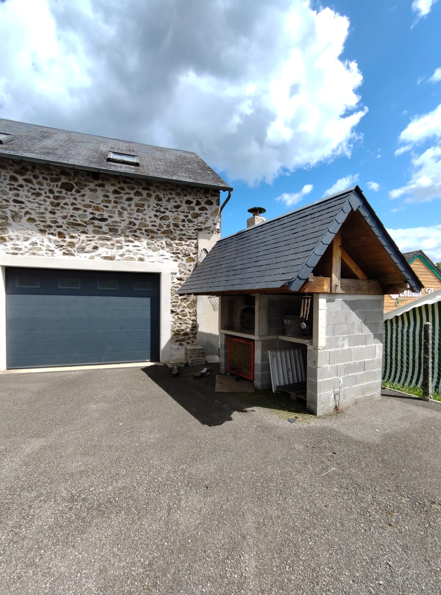 Photo 3 - MAISON D&rsquo;HABITATION GARAGES ATELIER
