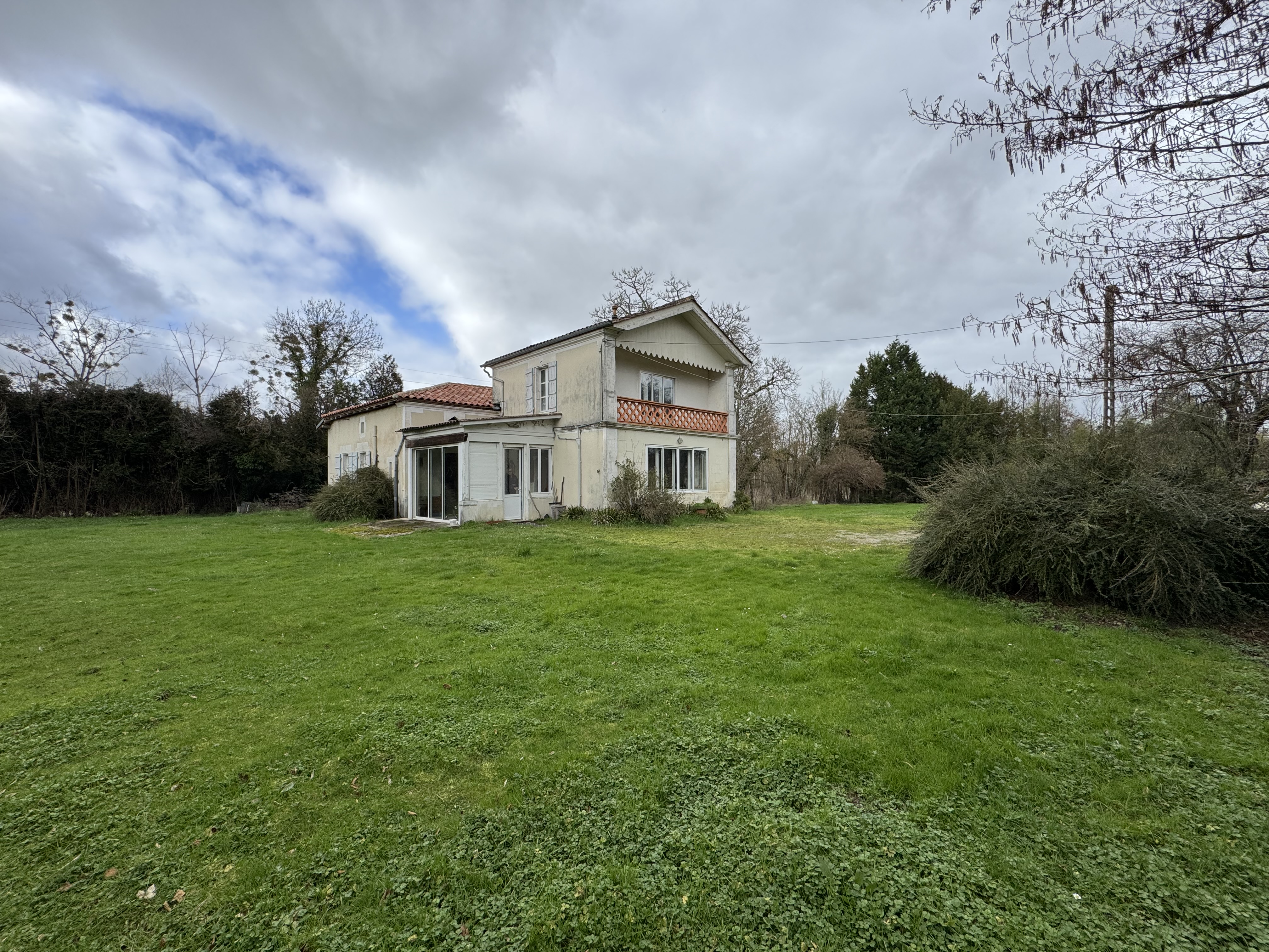 Maison 174 m² - Terrain 12 217 m² - Photo 2