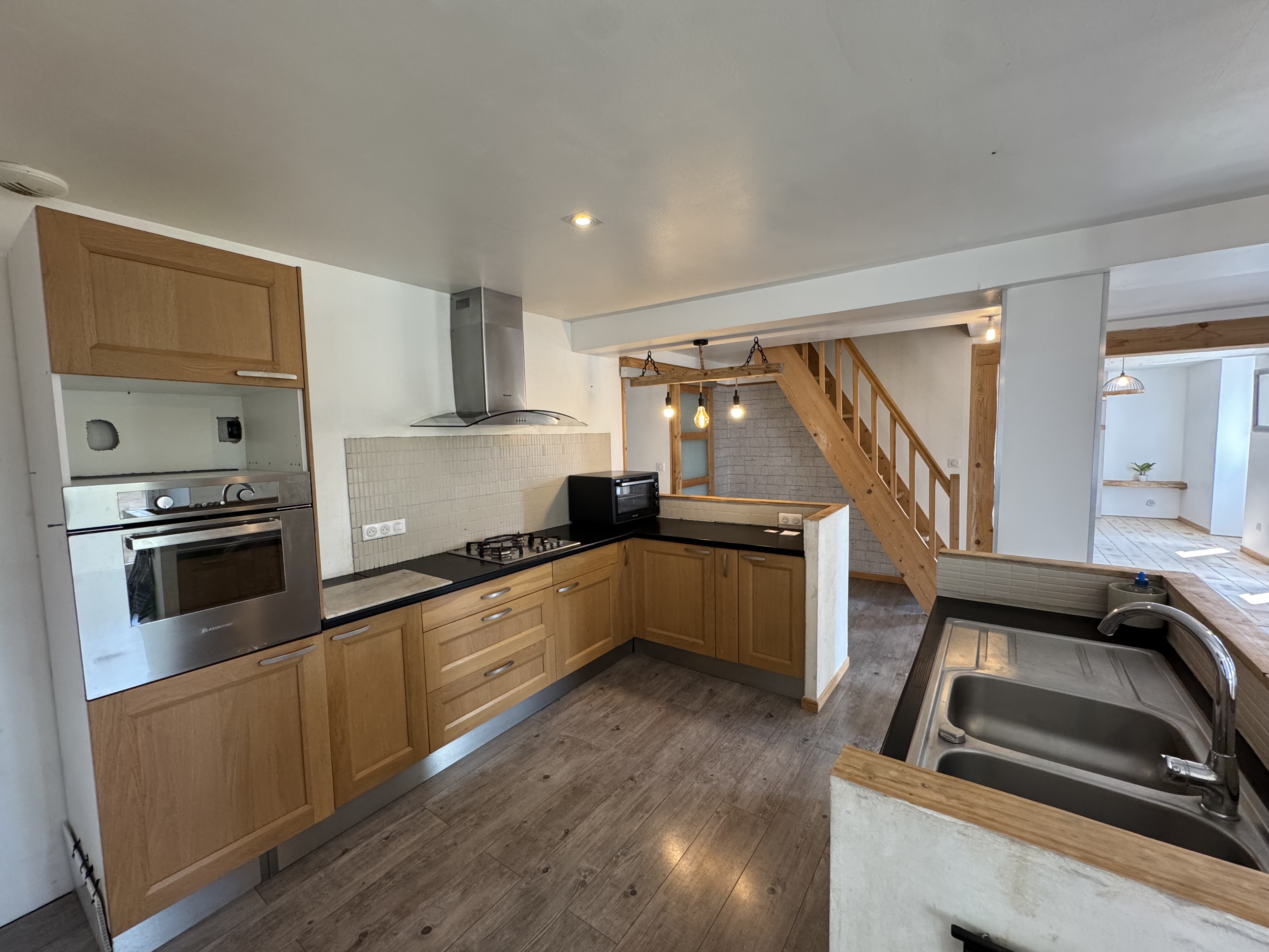 Photo 6 - Maison en pierre 159m² – 5 chambres – Terrain environ 2000 m²