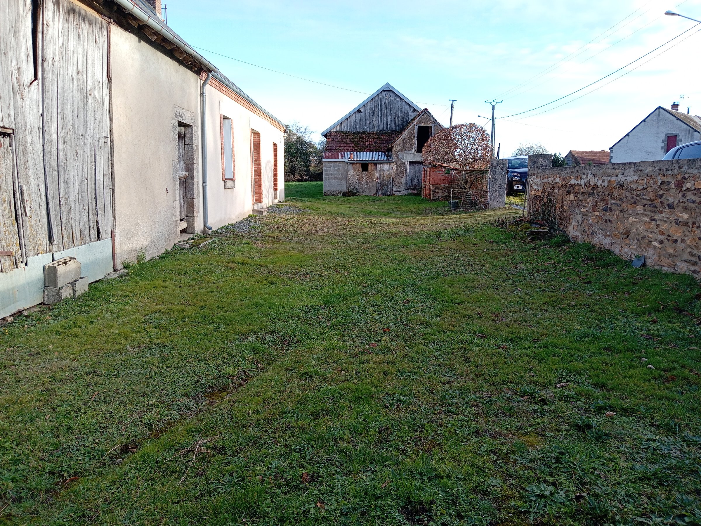 Photo 3 - maison avec nombreuses dépendances