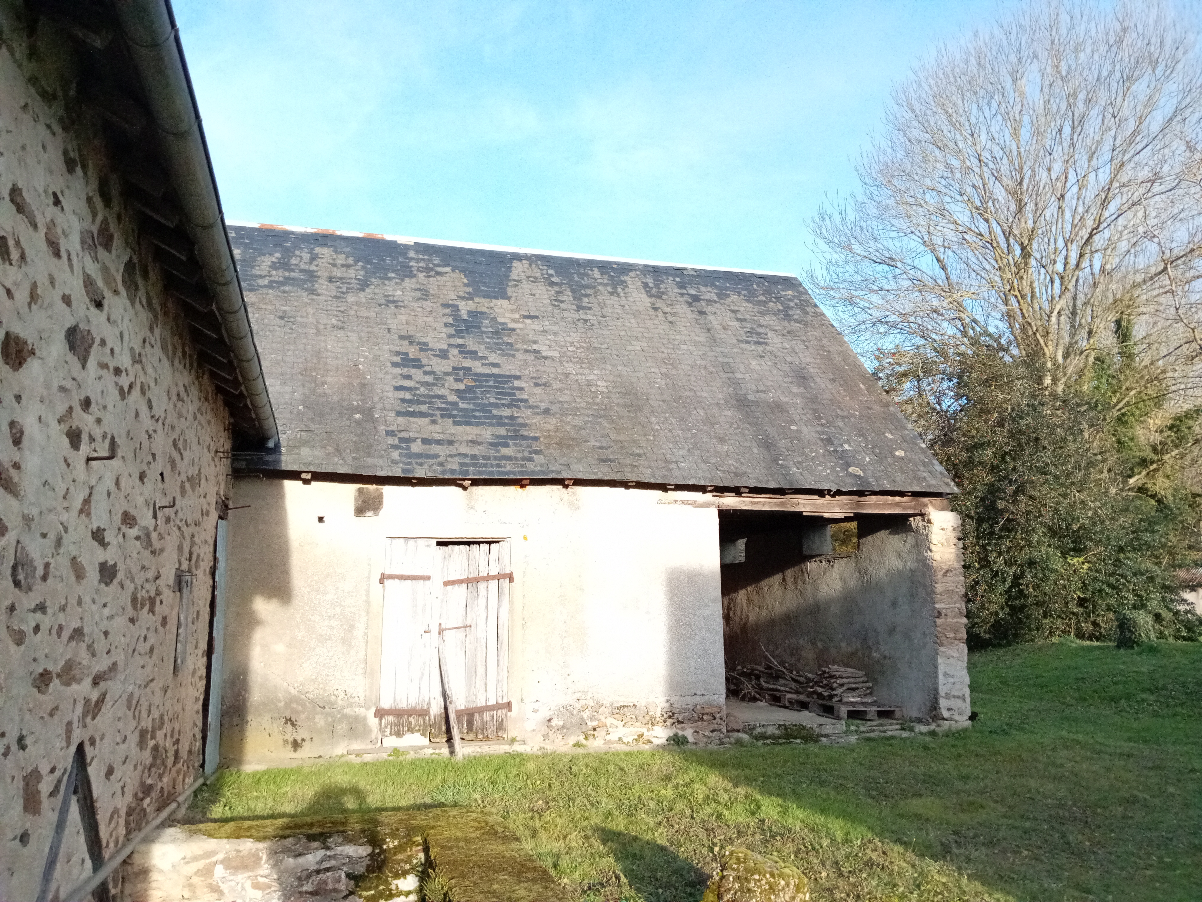 Photo 4 - maison avec nombreuses dépendances