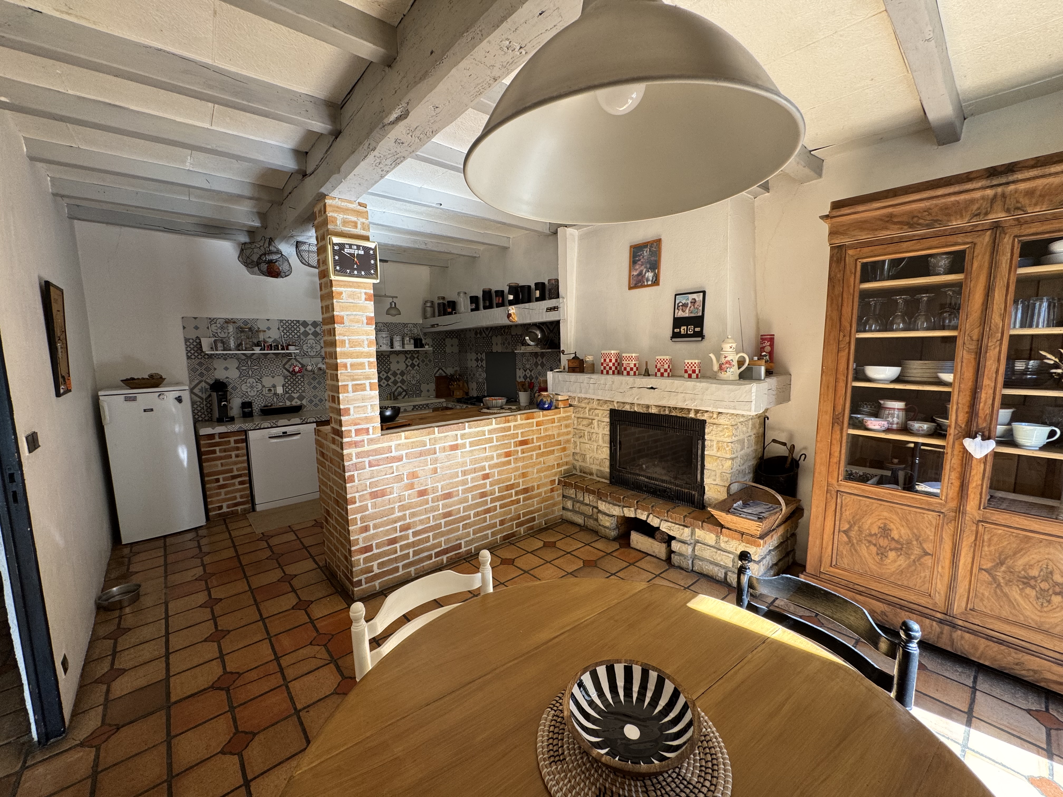 Photo 9 - BELLE MAISON EN PIERRE – 5 CHAMBRES – PISCINE – PANNEAUX SOLAIRES – 3 708 M² DE TERRAIN