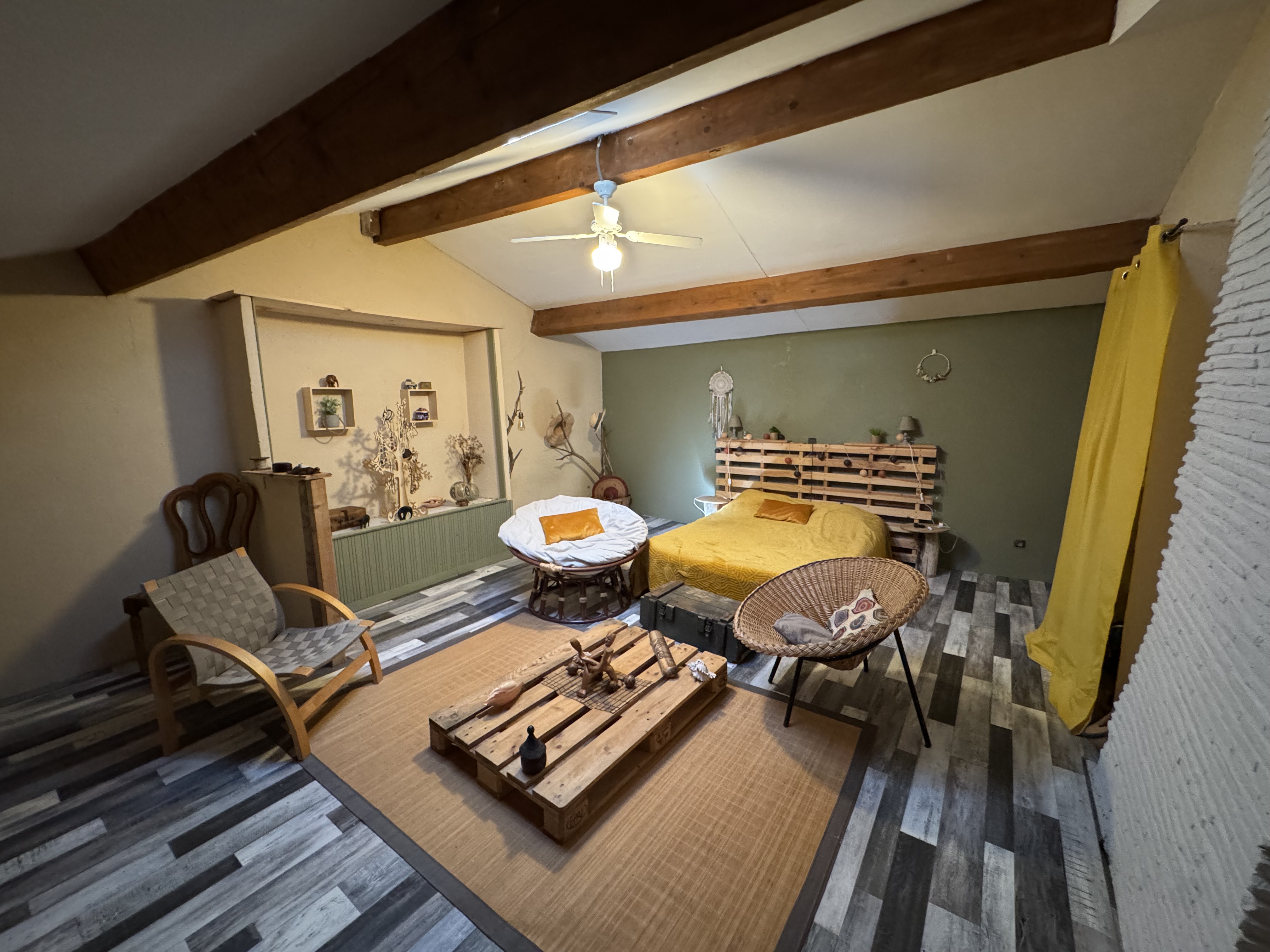 Photo 18 - BELLE MAISON EN PIERRE – 5 CHAMBRES – PISCINE – PANNEAUX SOLAIRES – 3 708 M² DE TERRAIN