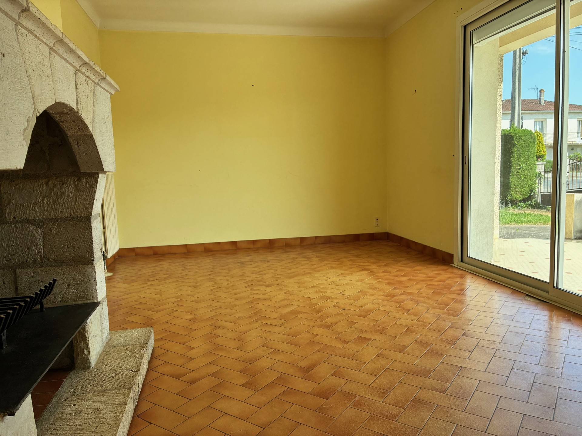 Photo 5 - MAISON DE PLAIN PIED AVEC GARAGE ET PISCINE