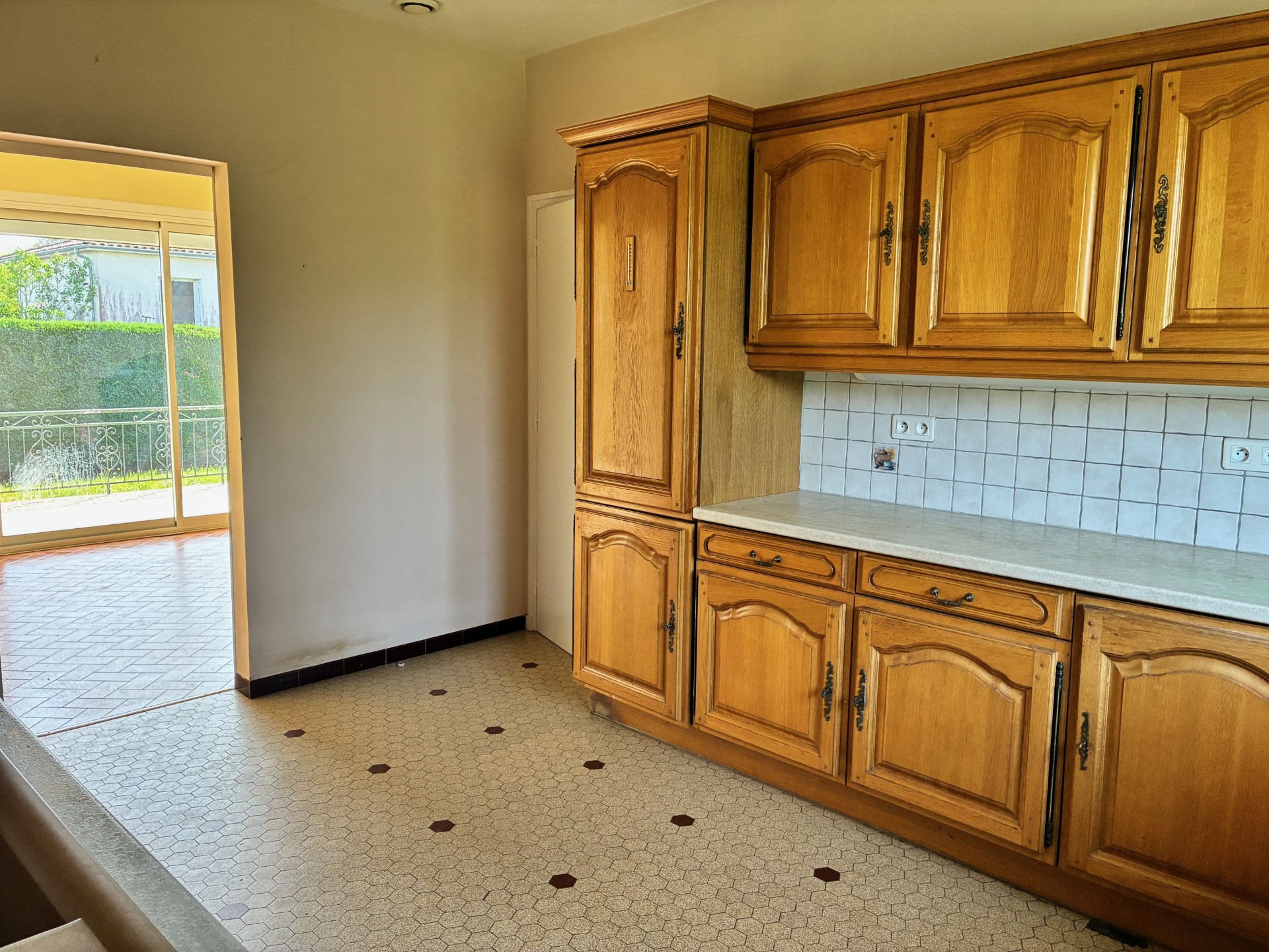 Photo 9 - MAISON DE PLAIN PIED AVEC GARAGE ET PISCINE