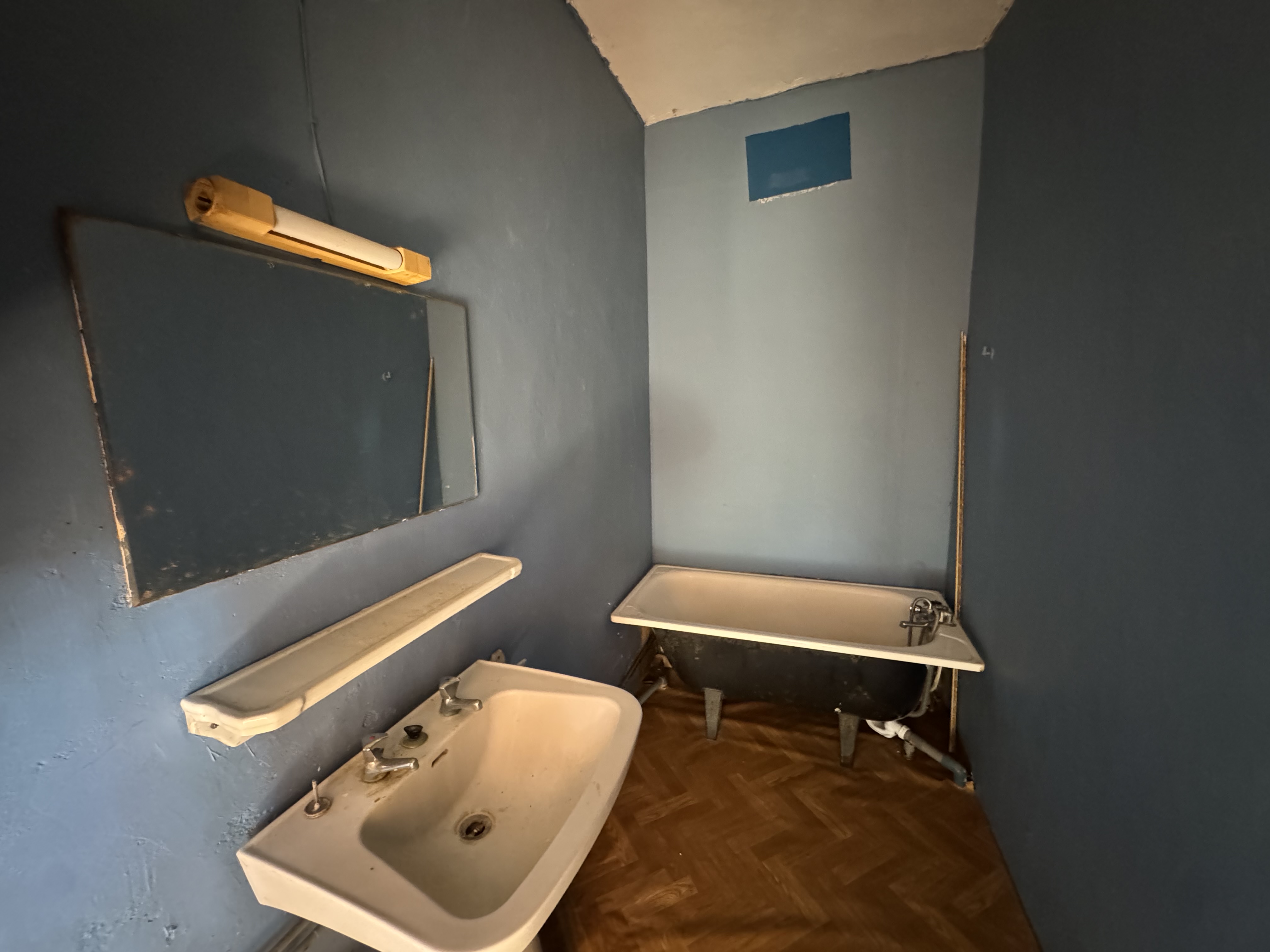 Photo 8 - MAISON DES ANNÉES 30 À RÉNOVER – 95 m² – 3 CHAMBRES – TERRAIN CLOS