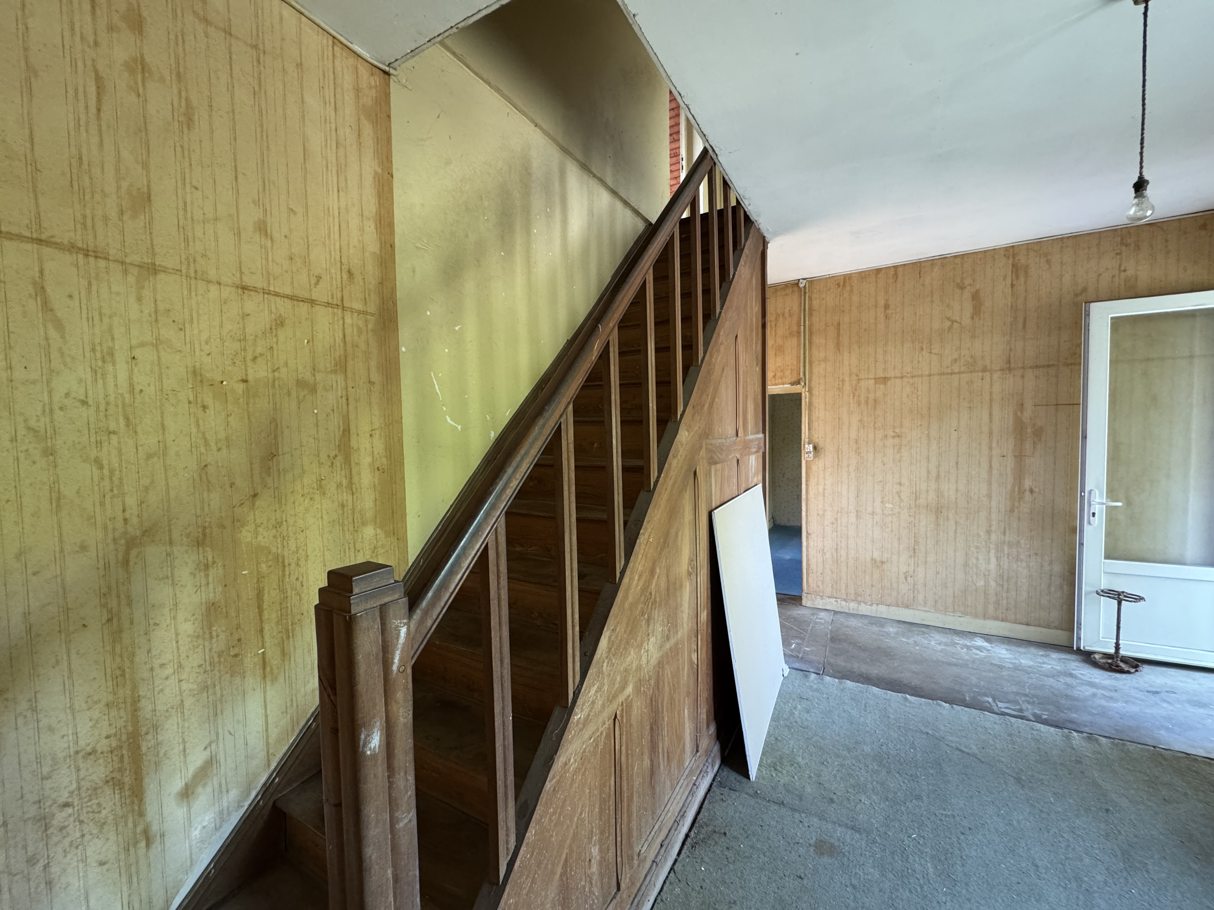 Photo 11 - MAISON DES ANNÉES 30 À RÉNOVER – 95 m² – 3 CHAMBRES – TERRAIN CLOS