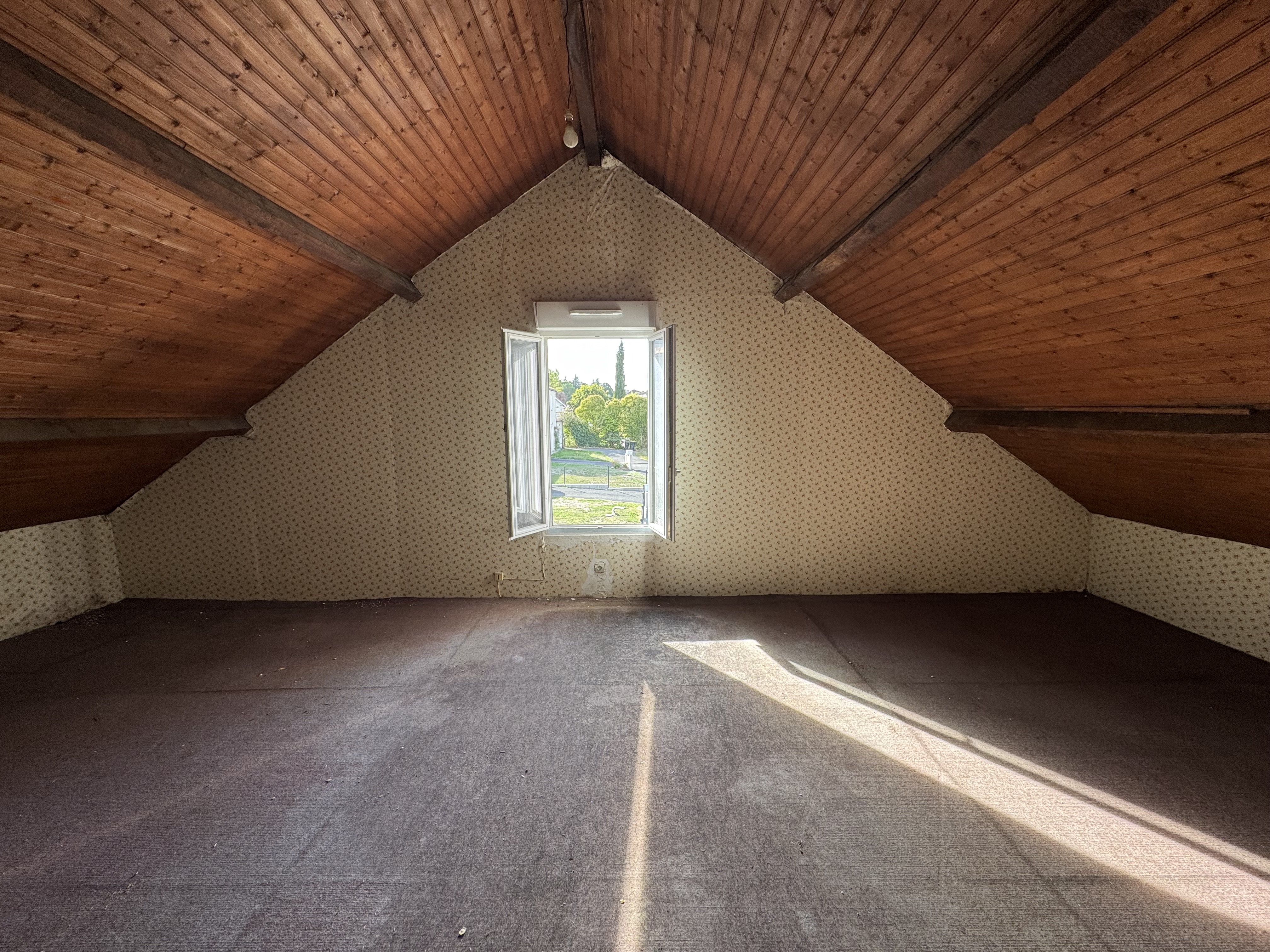 Photo 12 - MAISON DES ANNÉES 30 À RÉNOVER – 95 m² – 3 CHAMBRES – TERRAIN CLOS