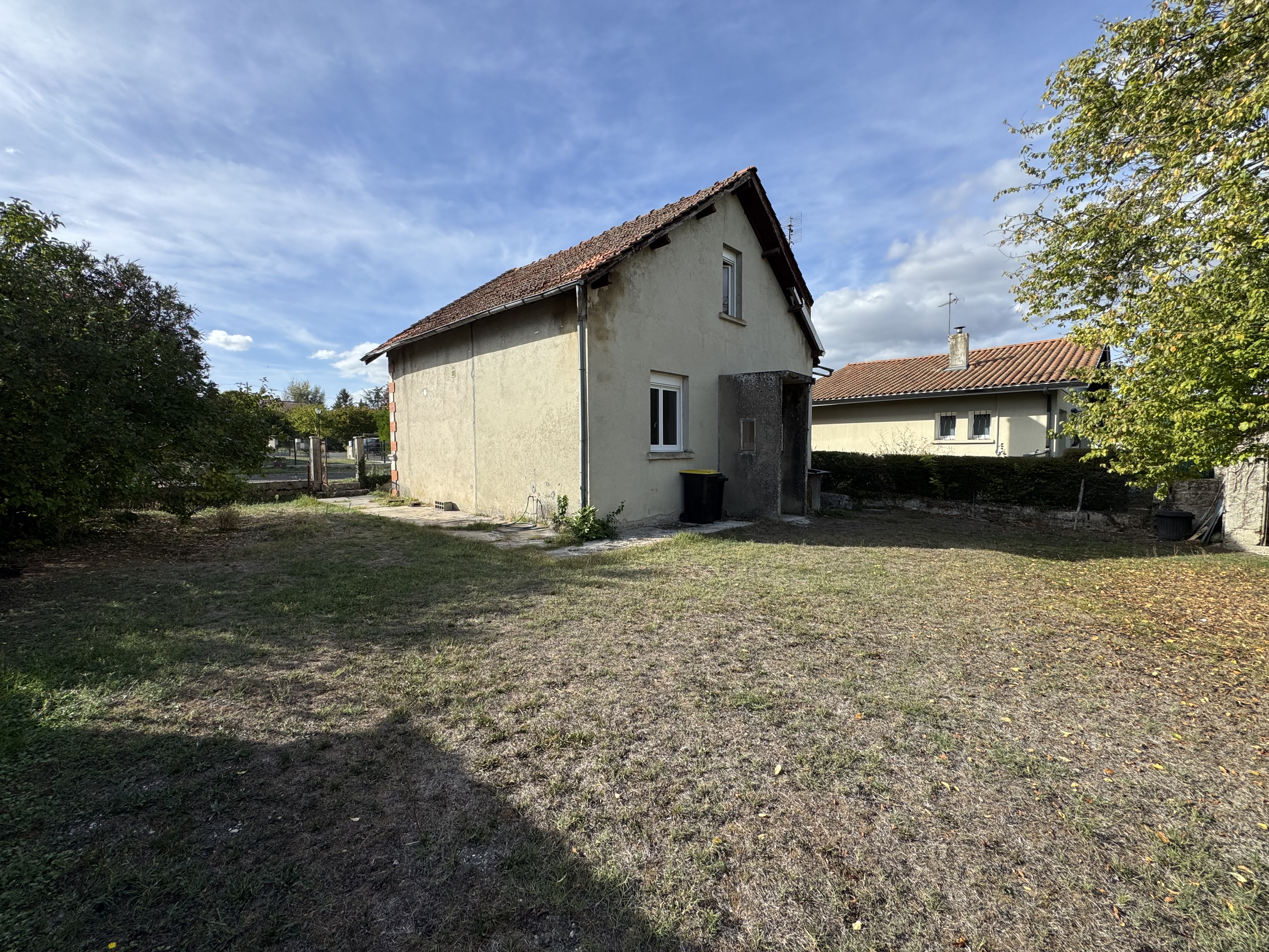 Photo 15 - MAISON DES ANNÉES 30 À RÉNOVER – 95 m² – 3 CHAMBRES – TERRAIN CLOS