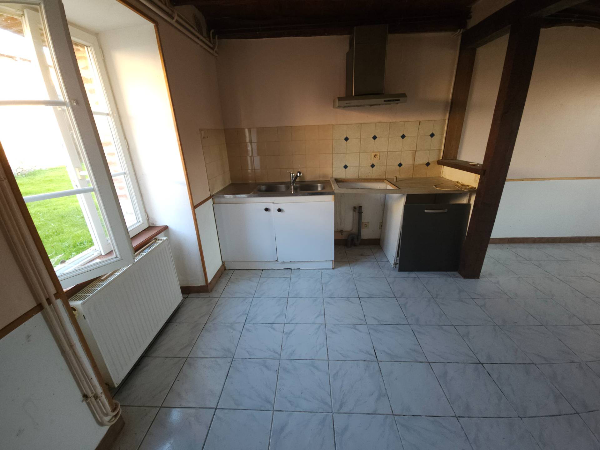 Maison en pierres avec grange - Photo 3